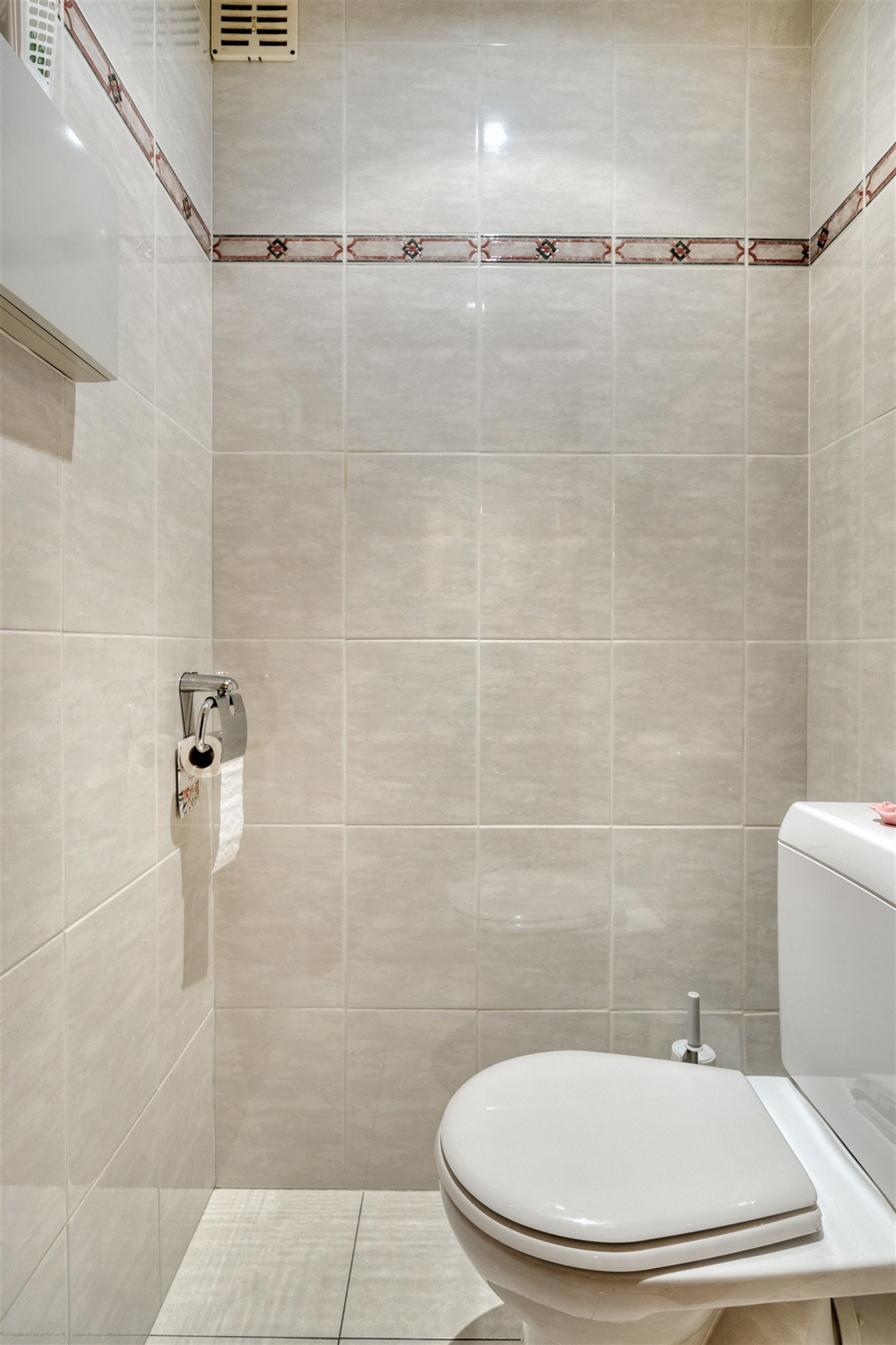 Welonderhouden appartement met dubbel diepe garage! foto 15