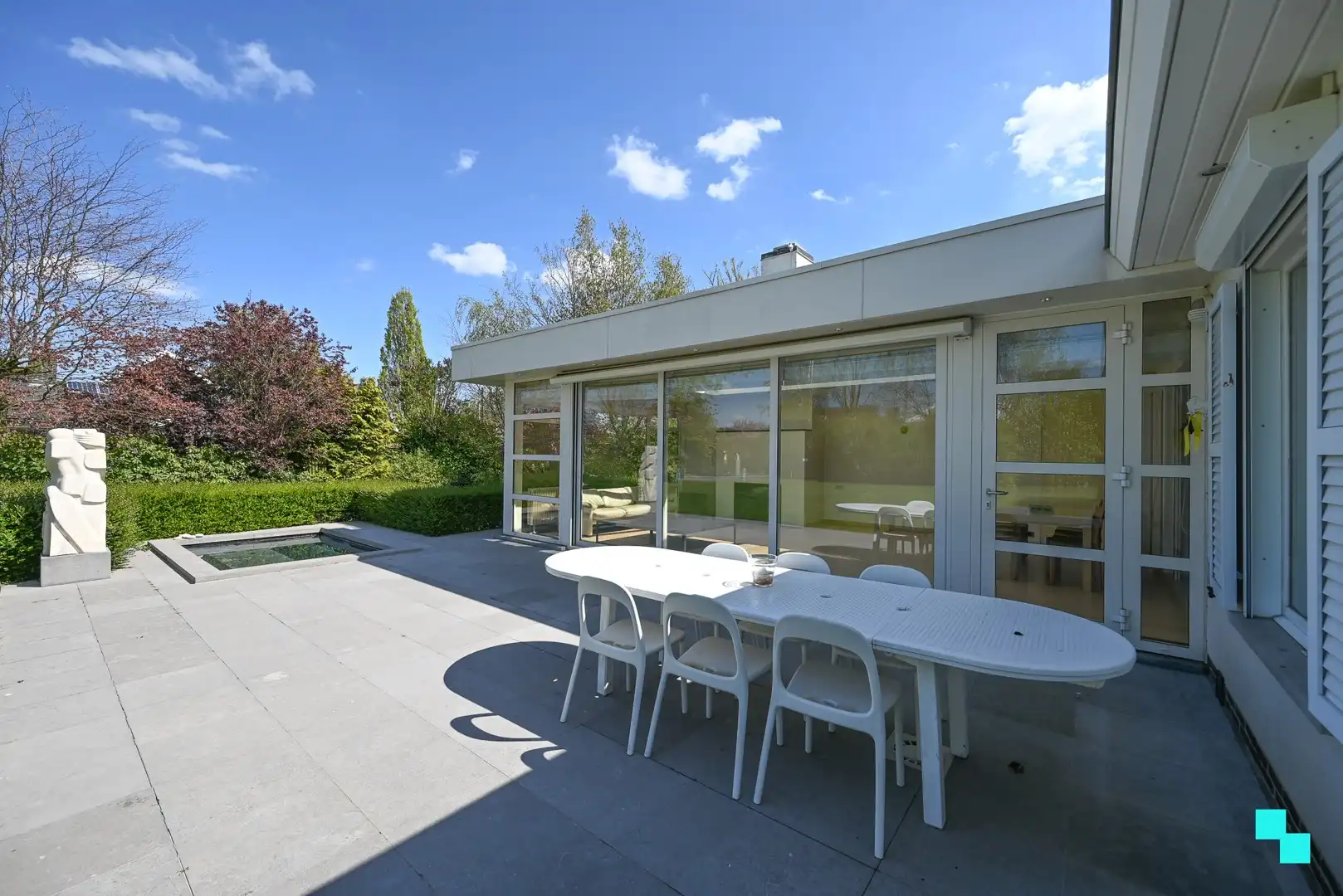 Verrassend ruime woning op hoekperceel te Izegem, Bosmolens foto 34