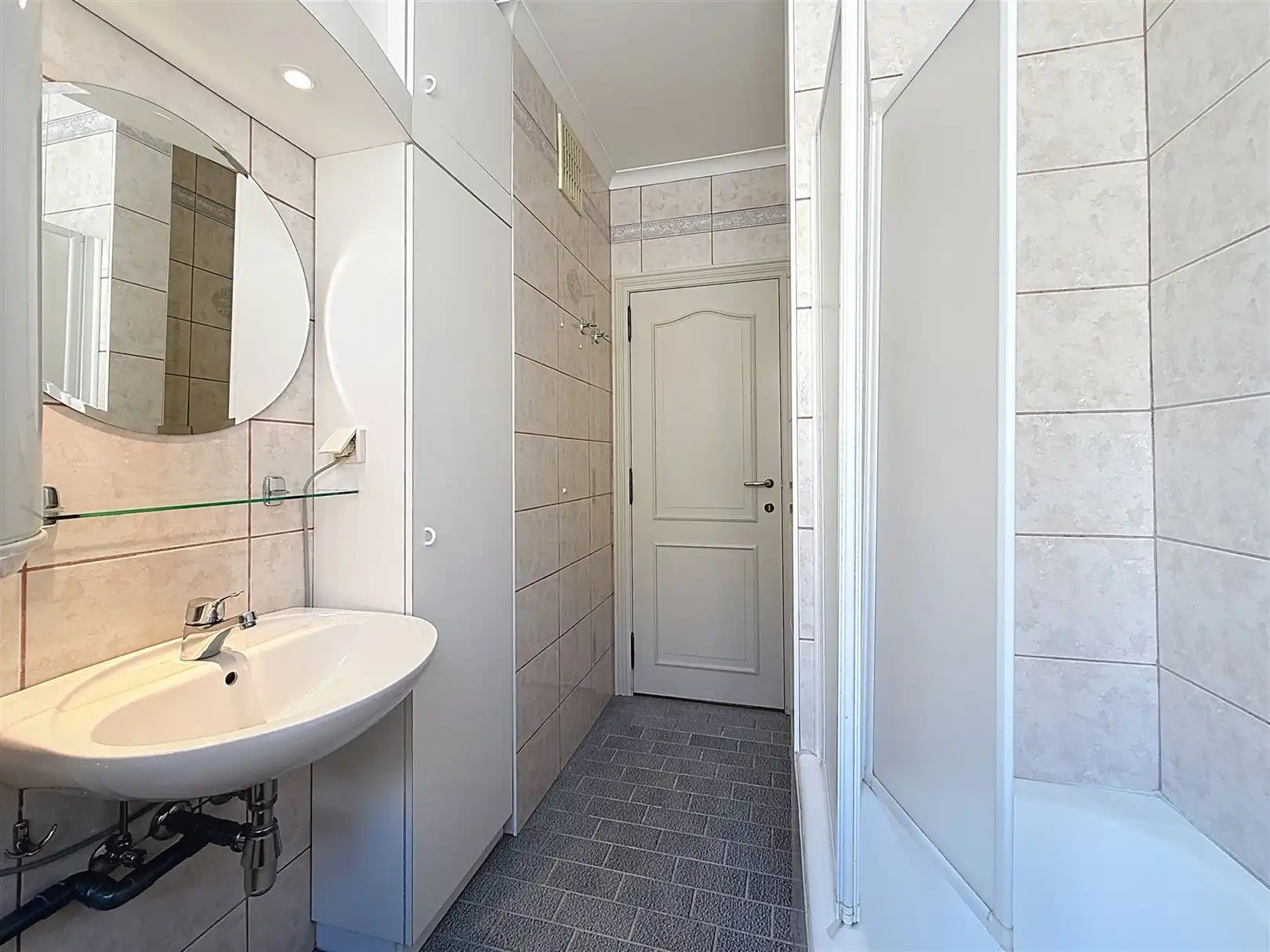 Opbrengsteigendom van 6 APP en handelspand foto 32