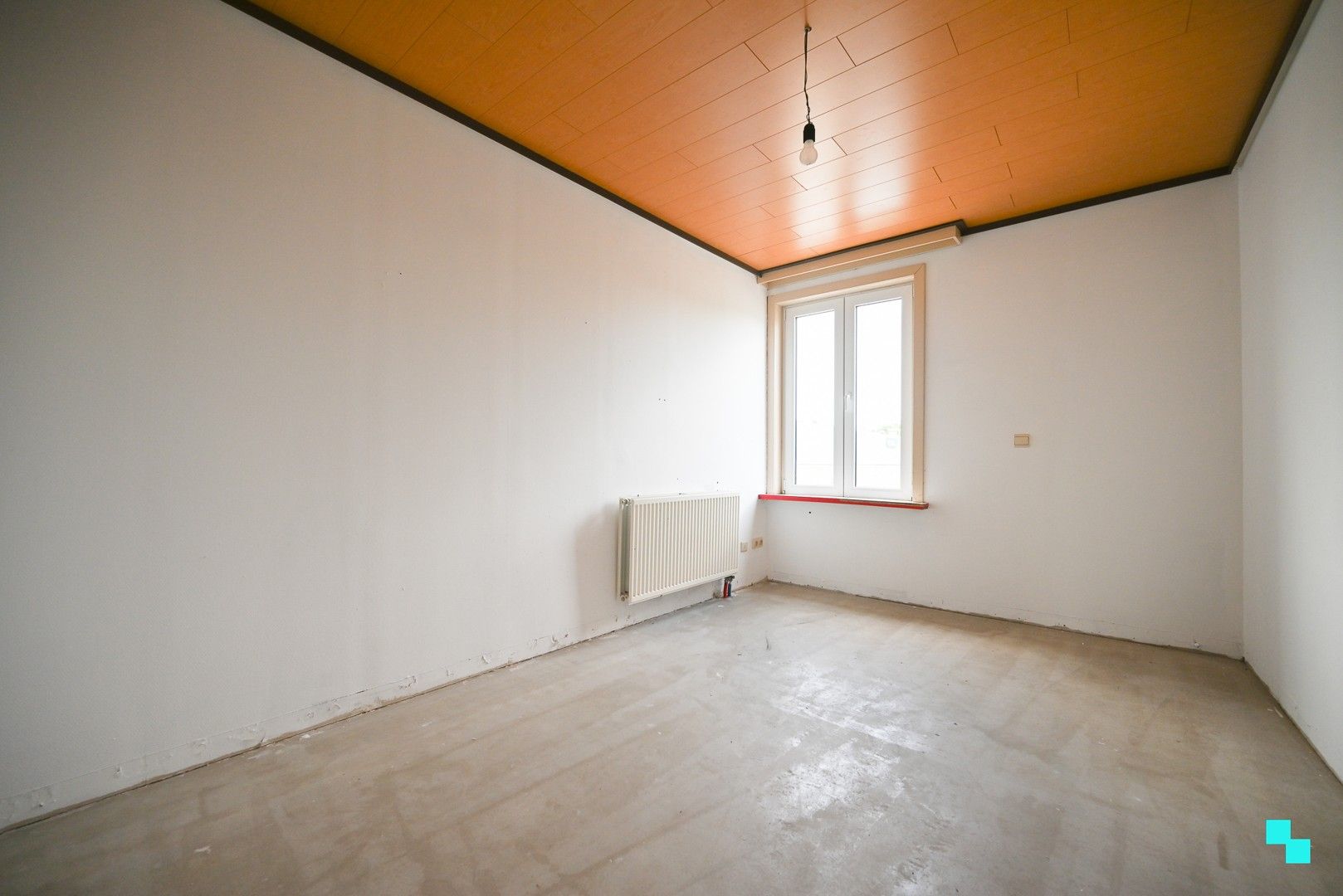 Bedrijfsgebouw met bovenliggend appartement te Sint-Eloois-Winkel foto 20