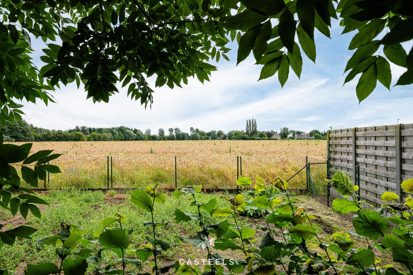 Statige woning in een rustige, doodlopende straat te koop foto 24