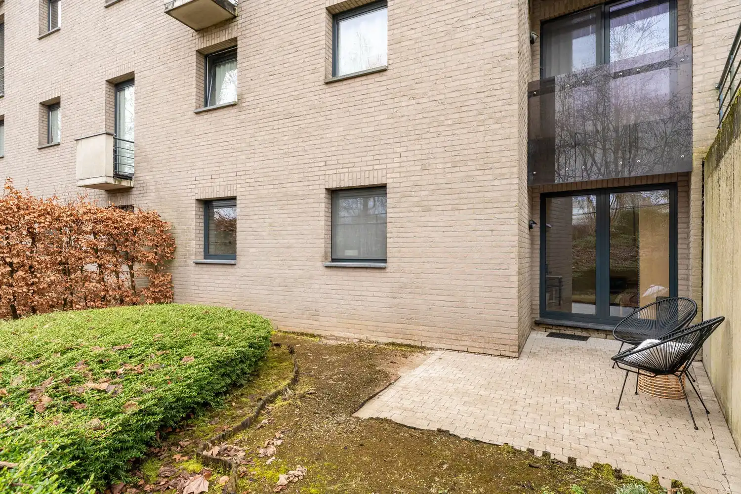 Gelijkvloers en energiezuinig appartement met 2 slaapkamers, een tuin en een autostaanplaats nabij het UZ Gasthuisberg te centrum Leuven! foto 14