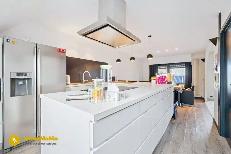 Ruime handelswoonst te koop in de dorpskern van Destelbergen foto 22