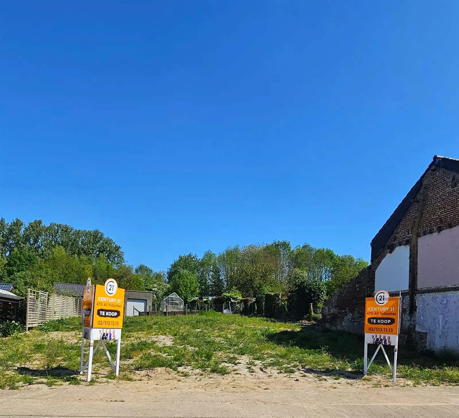 Bouwgrond voor half open bebouwing op toplocatie foto 3