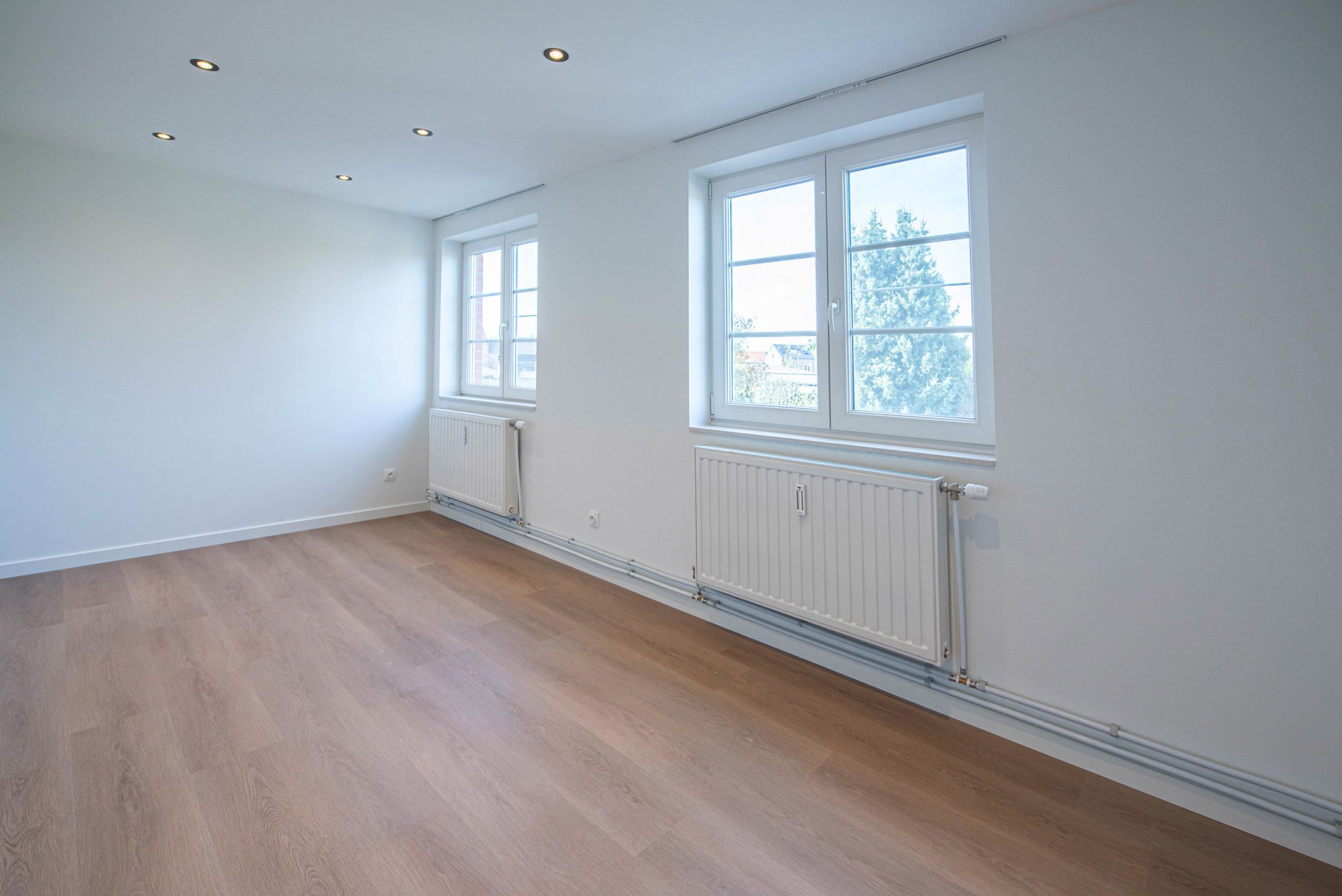 Uitzonderlijk ruim appartement te Millen  foto 22