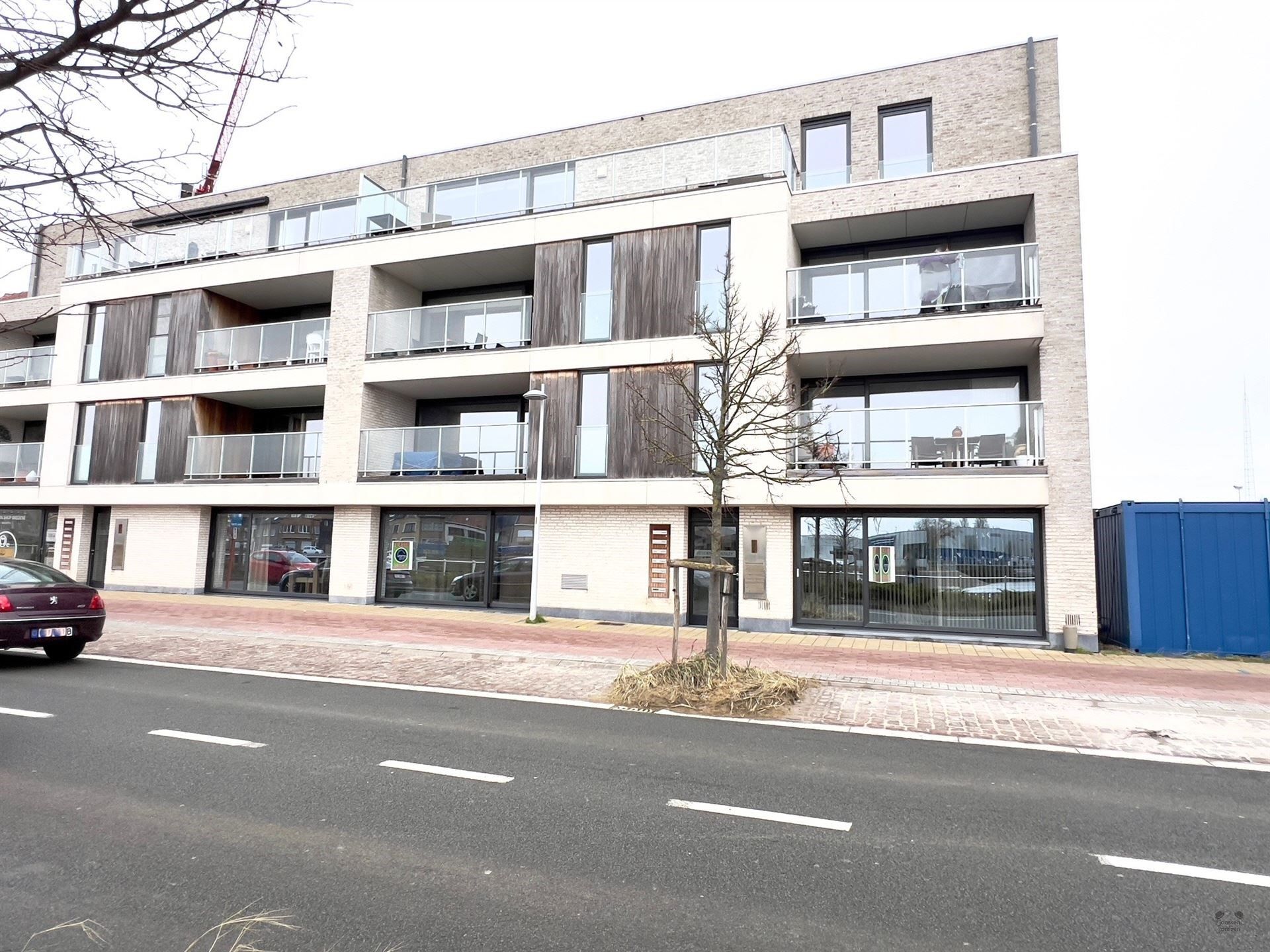 Top gelijkvloers appartement te Bredene foto 2