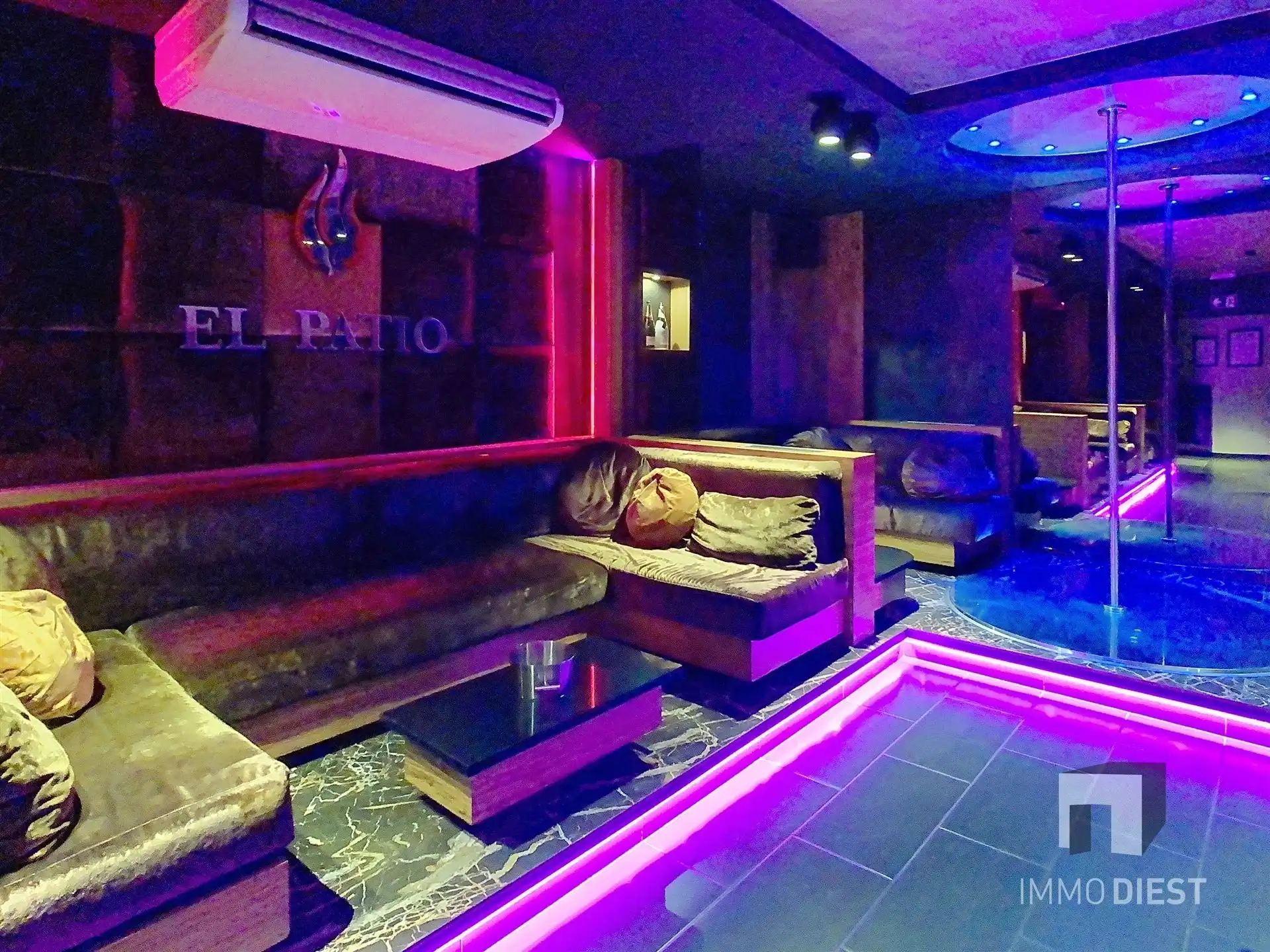 Uniek handelspand met exclusieve afwerking op Triple A locatie foto 3