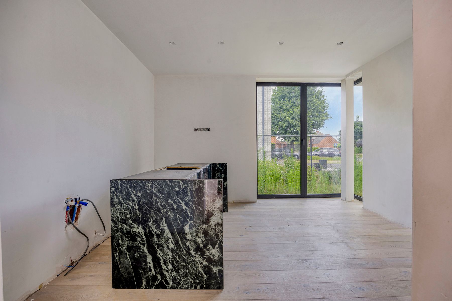 Moderne nieuwbouw villa met strak design – nog verder af te werken naar eigen smaak! foto 41