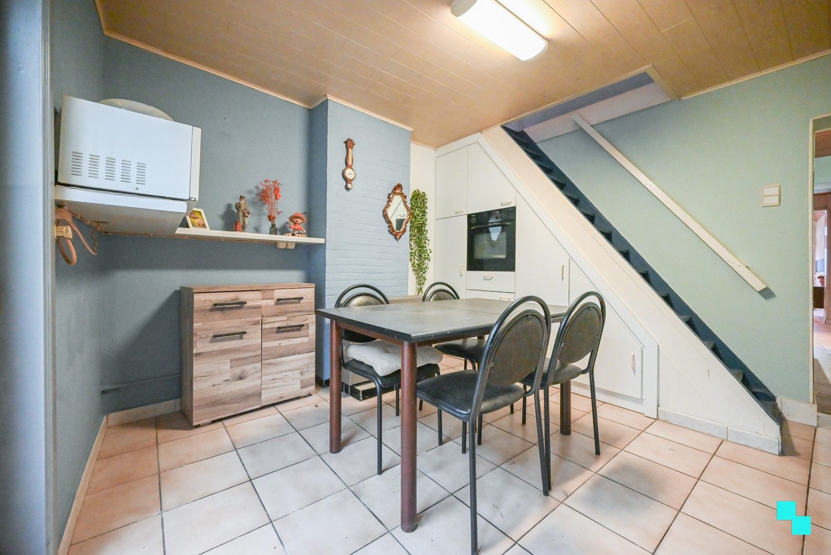 Eengezinswoning met garage nabij centrum van Izegem foto 10