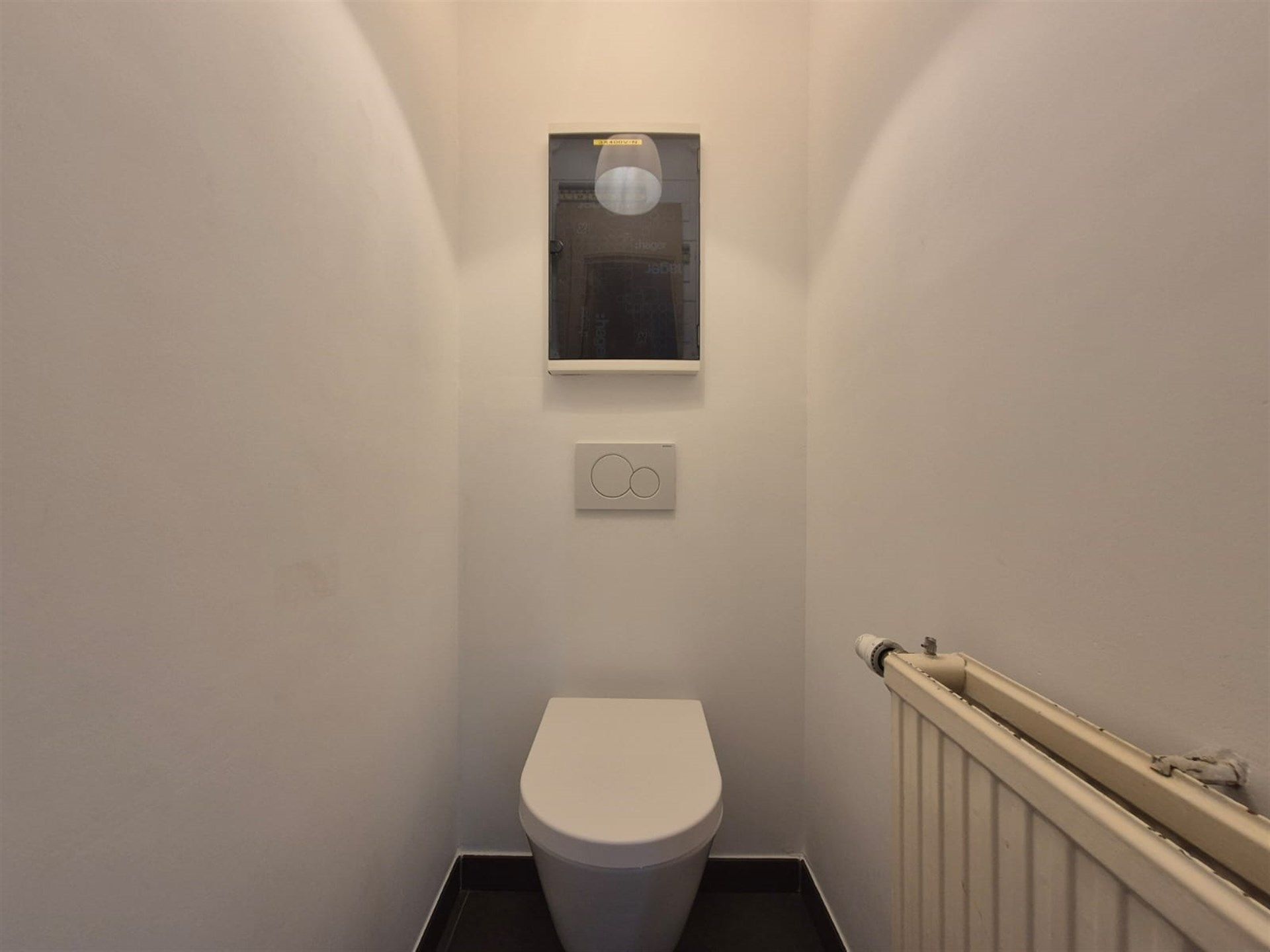Instapklaar gerenoveerd appartement op gunstige locatie. foto 25
