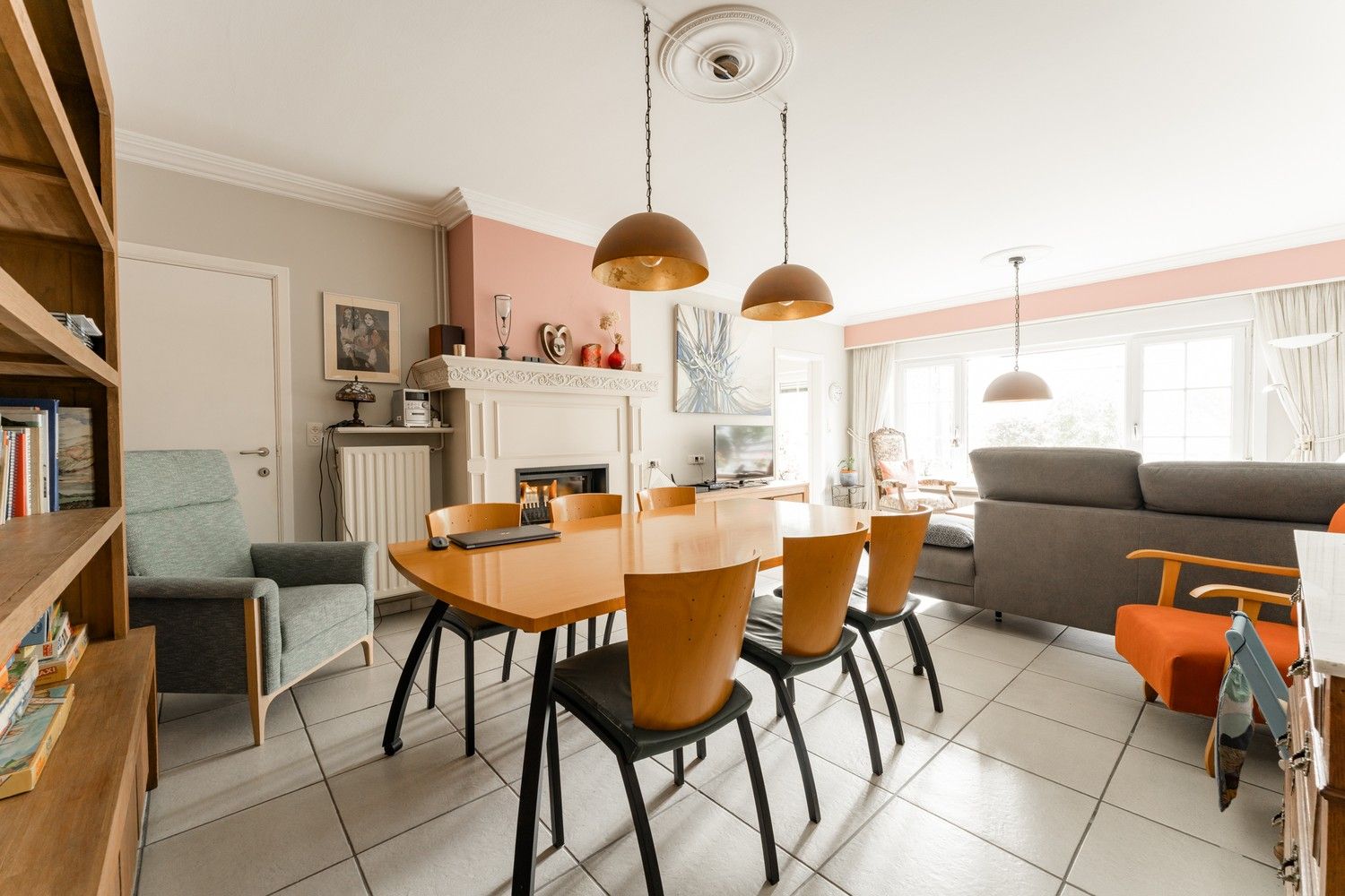 Instapklare gezinswoning met veranda en prachtige tuin foto 6