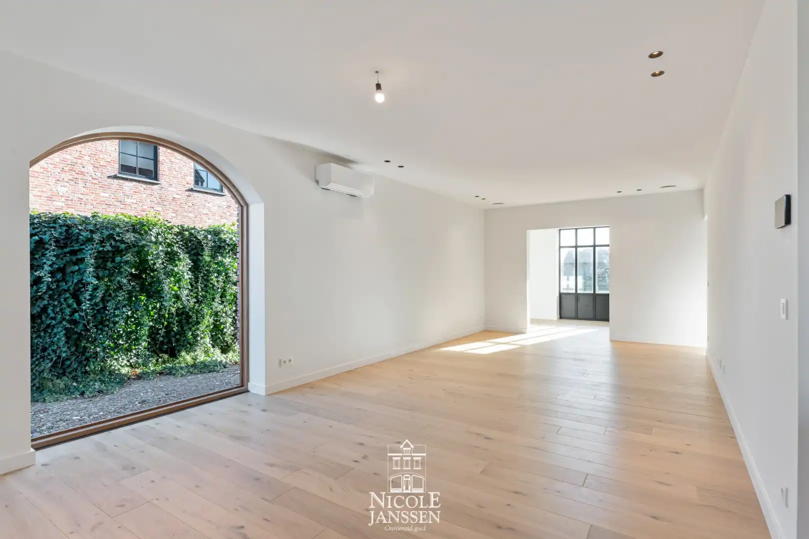 Nieuwbouwwoning van 216m² foto 7