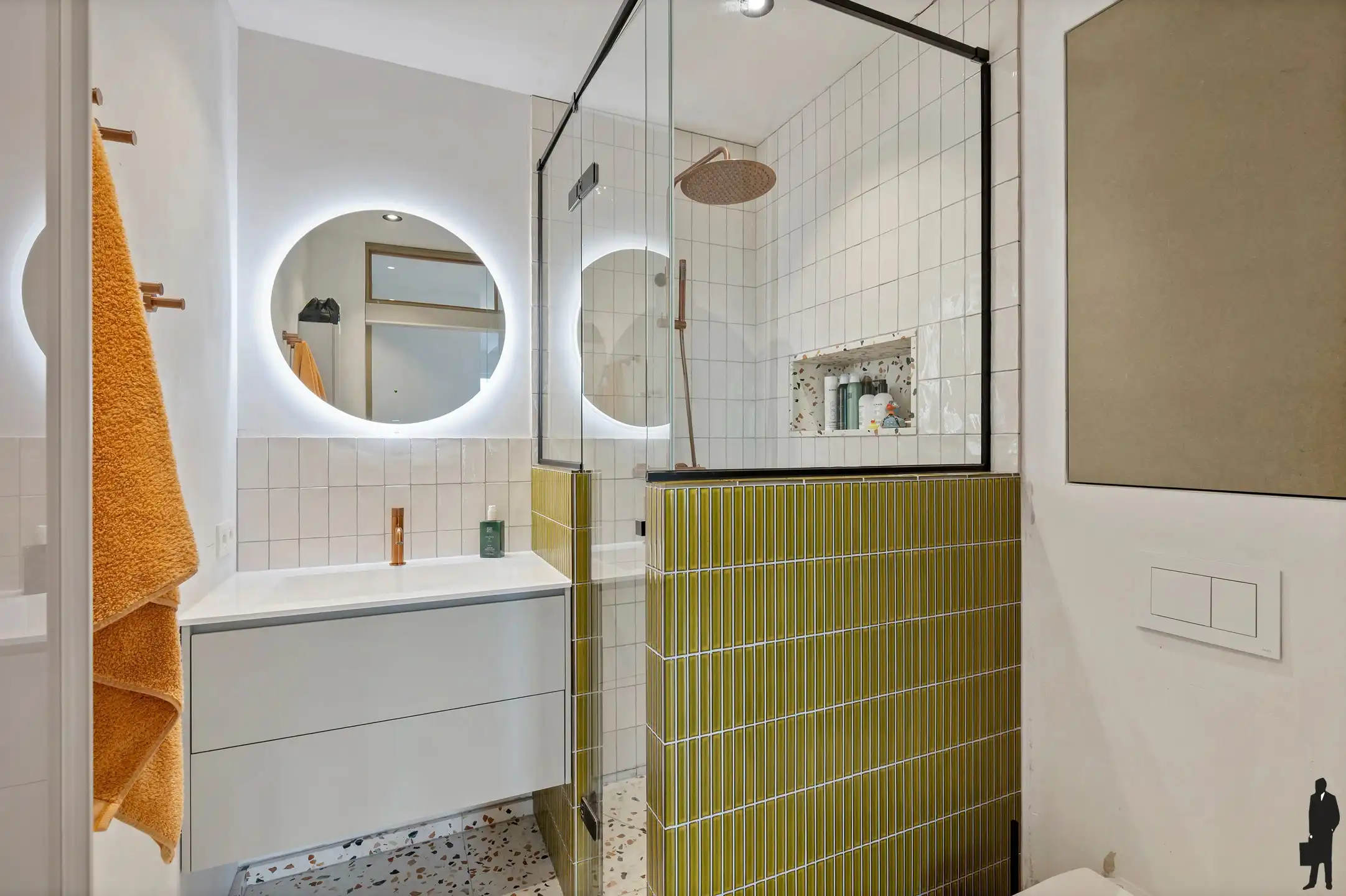 Tot in de puntjes gerenoveerd appartement op 't Zuid foto 6