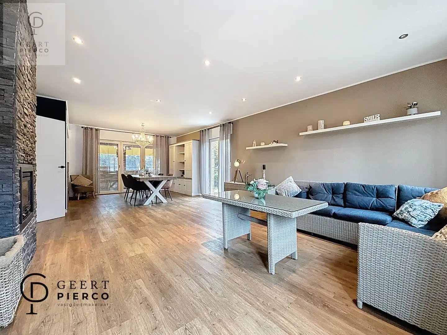 Knappe woning met ruimte foto 5