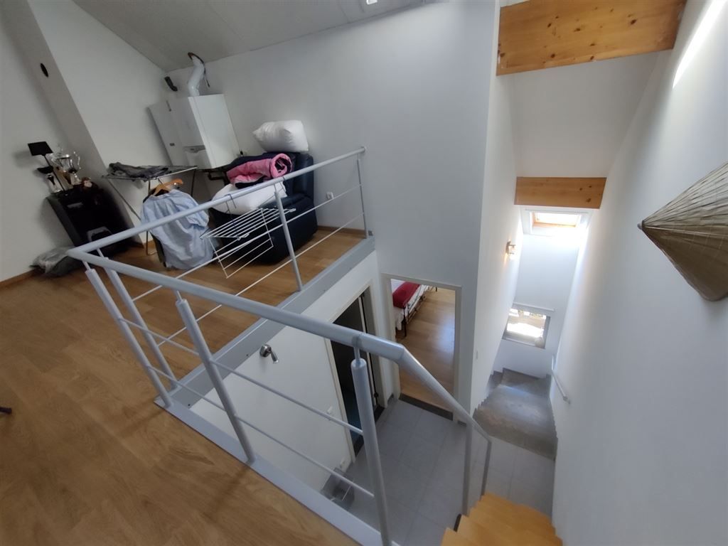 Groot appartement met 2 ruime slaapkamers en mezzanine foto 13