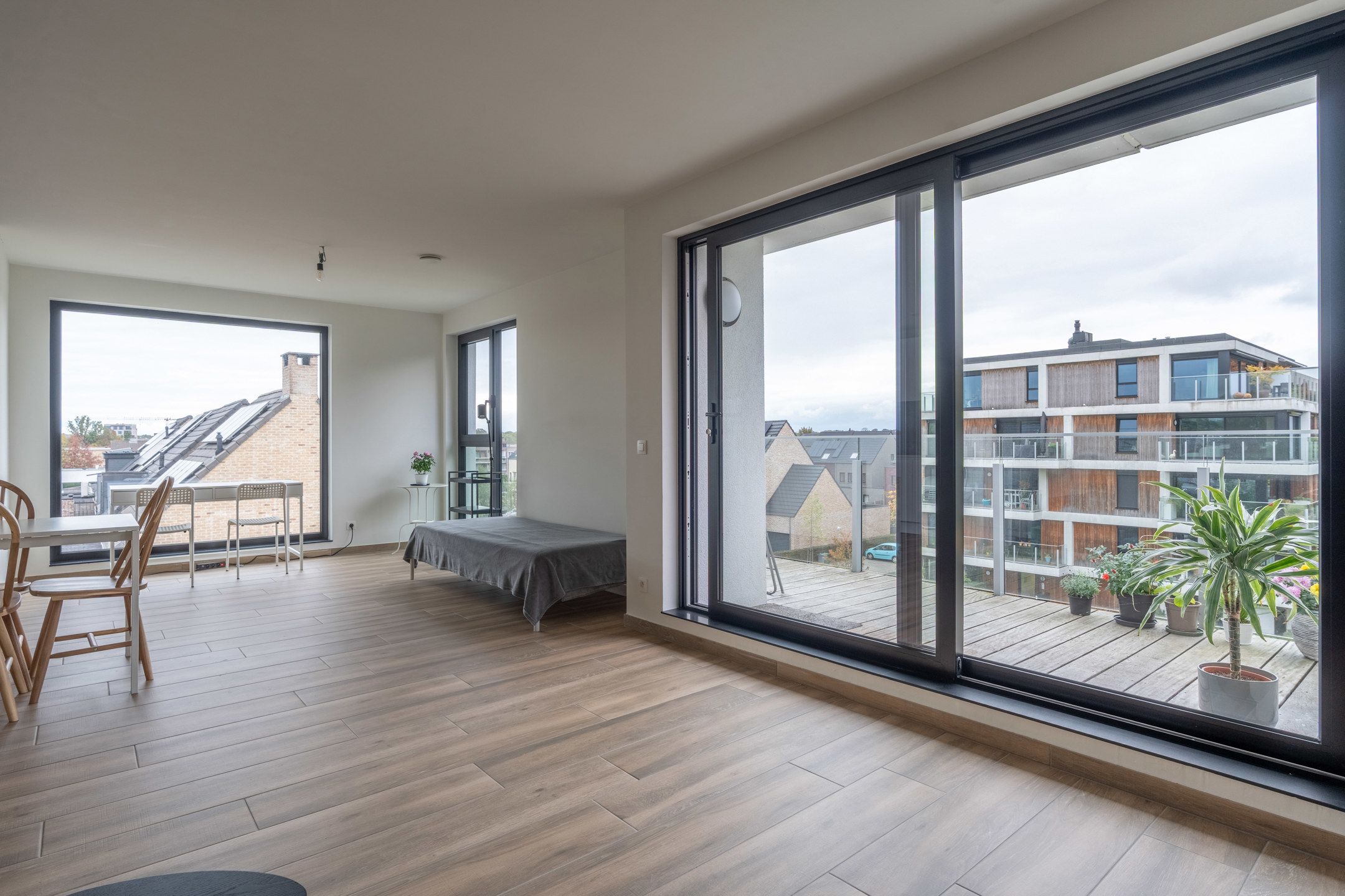 Recent ('22) en volledig instapklaar appartement op mooie ligging foto 9