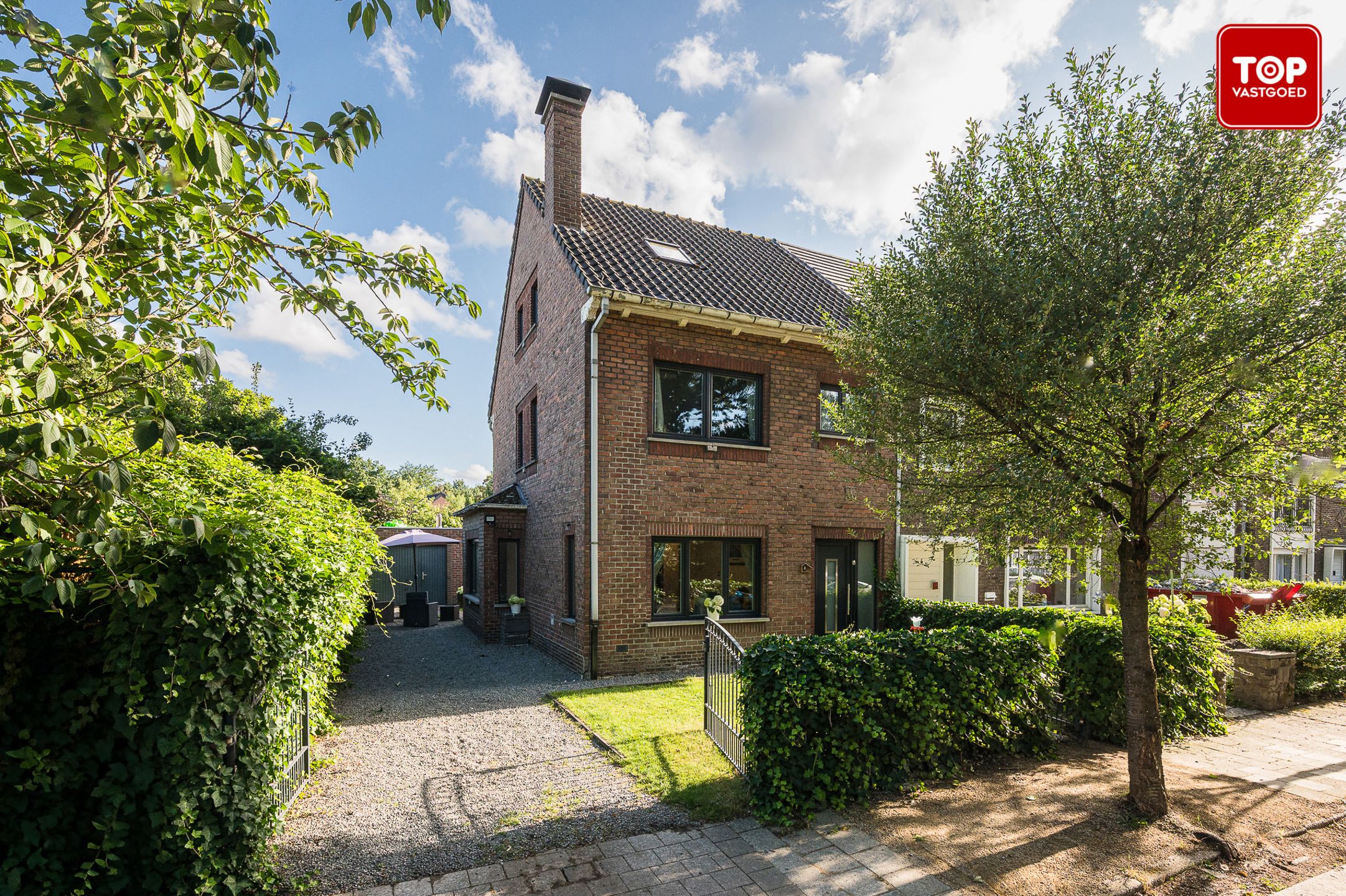 Hoofdfoto van de publicatie: Instapklare HOB met 3 slaapkamers en rustgevende tuin