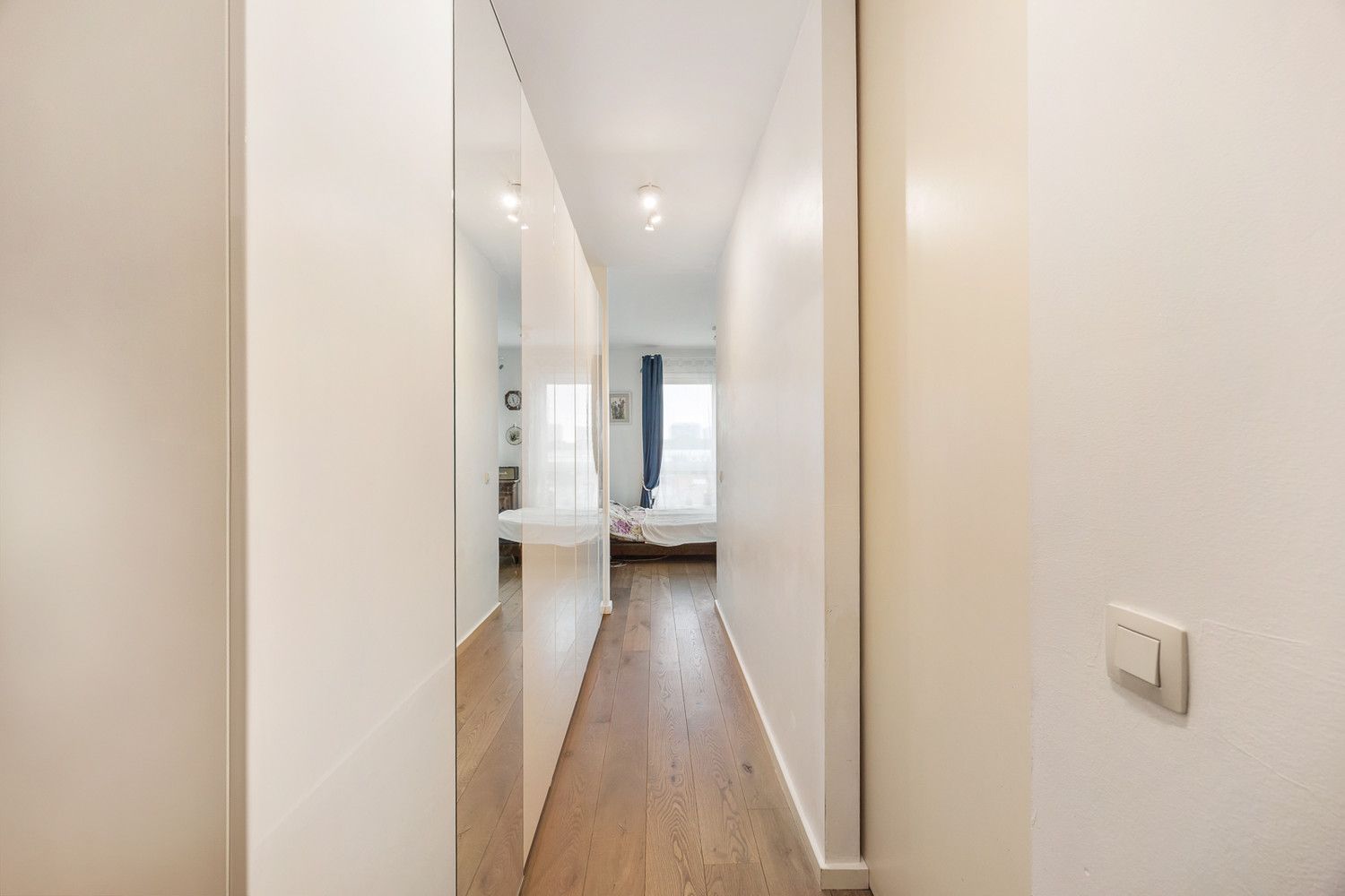 Energiezuinig (EPC A) en verhuurd 1slk-appartement met GIGA-terras van 28m² op toplocatie te Zurenborg foto 5