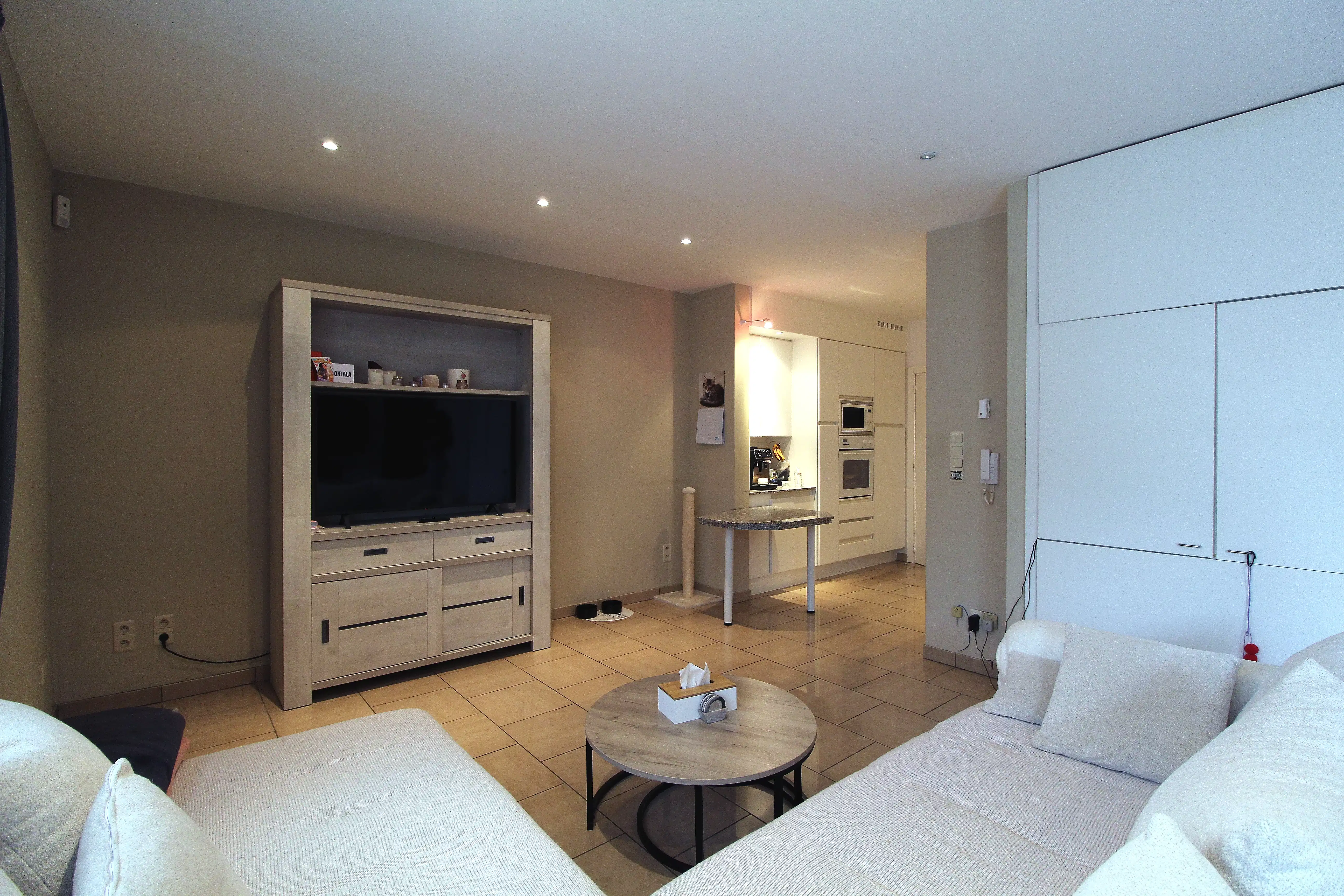 Charmant, instapklaar, appartement nabij centrum Wetteren foto 5