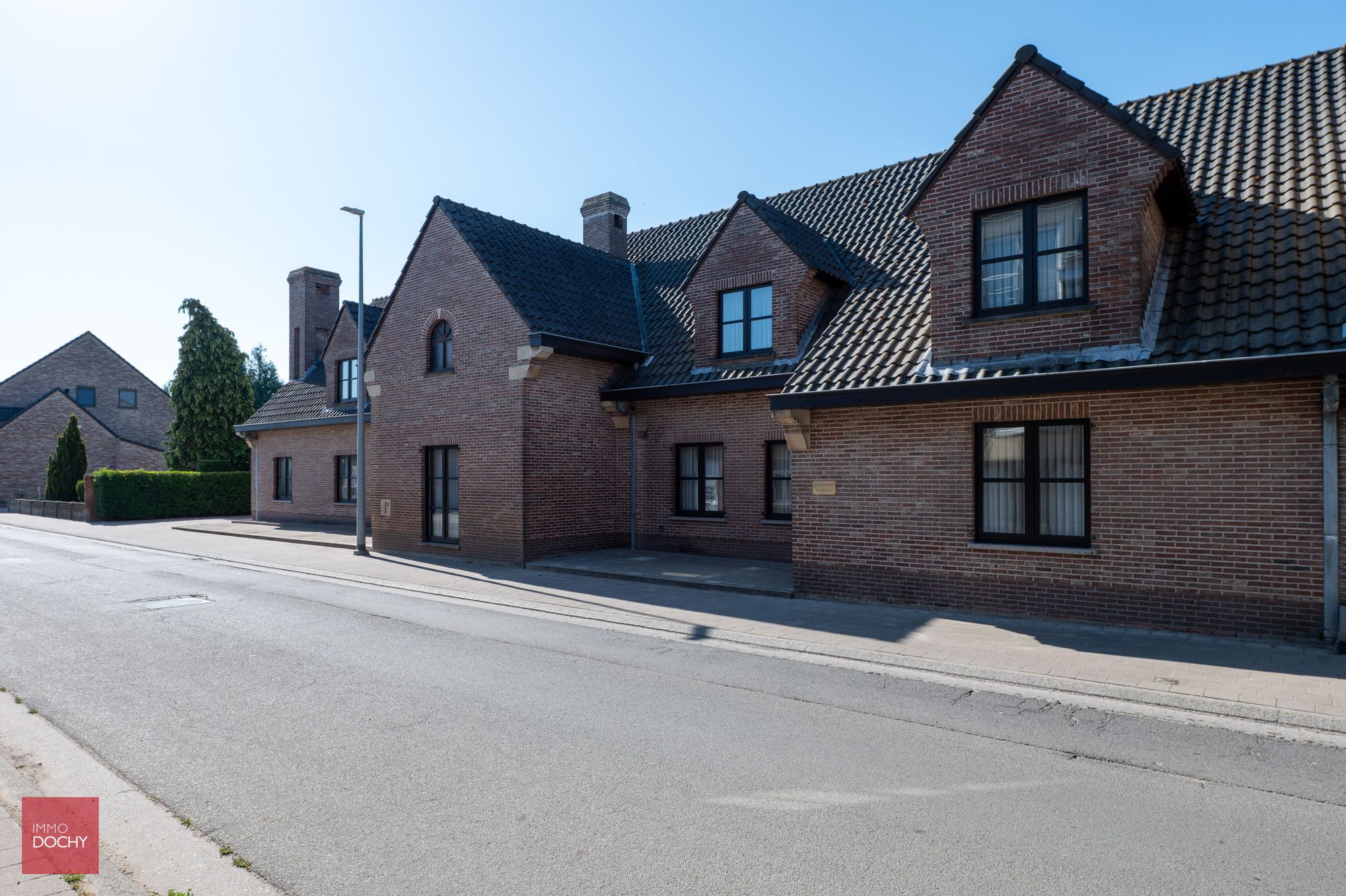 Zeer ruime en verzorgde praktijkwoning of cohousing te Moerzeke foto 5