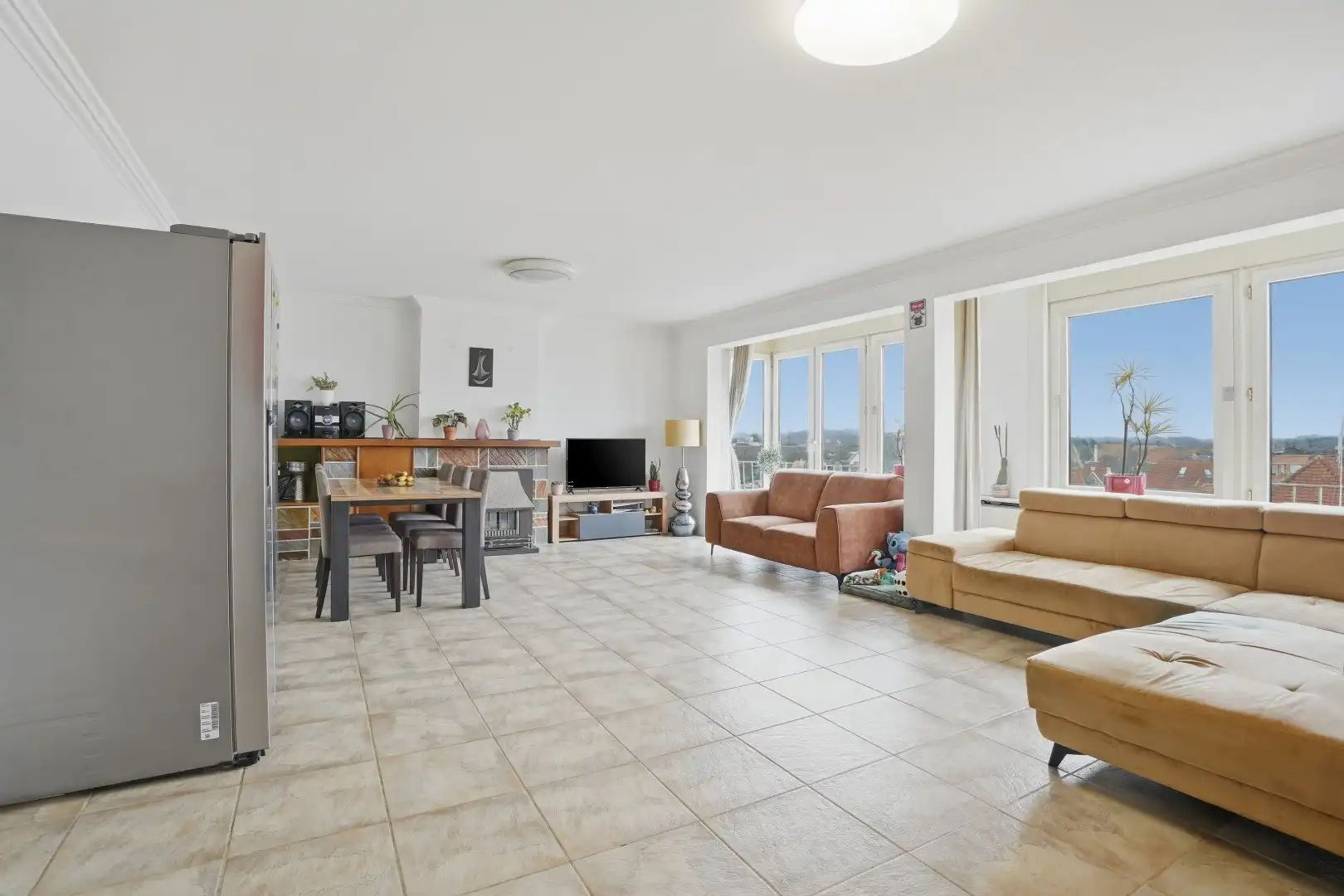Ruim appartement (115 m²) met 3 à 4 slaapkamers op topligging te Koksijde-Bad foto 3