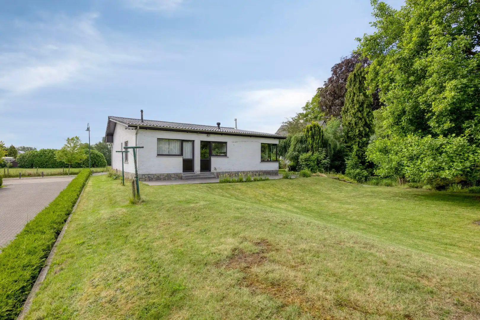 Gelijkvloerse woning met 3 slpks op een uniek perceel van 2.164 m² nabij de Markt !  foto 25