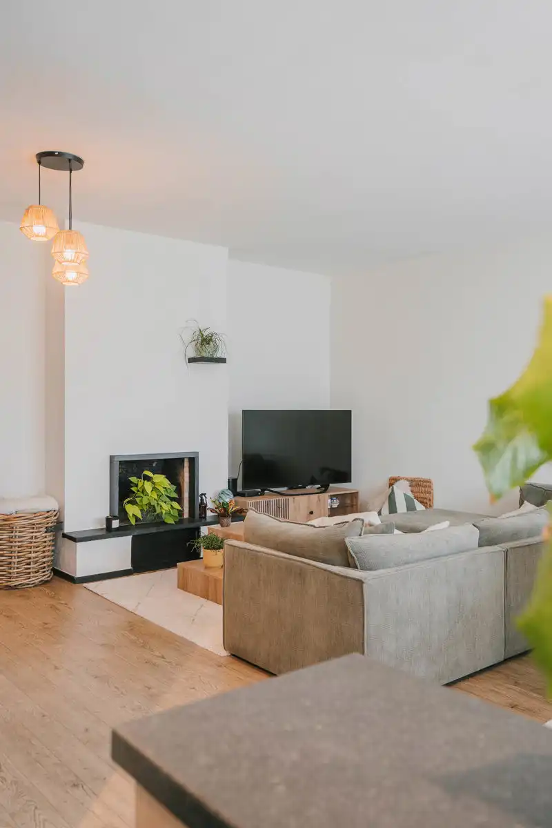 Instapklaar energiezuinig 2-slpk appartement met garagebox foto 9