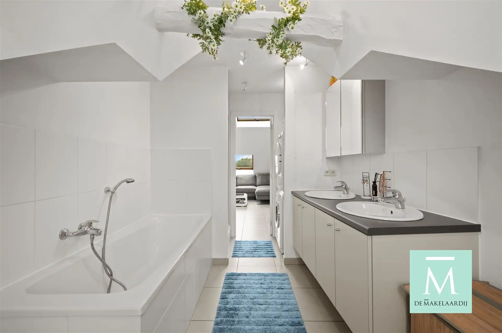 Uiterst charmant appartement met 2 slaapkamers op toploactie! foto 8