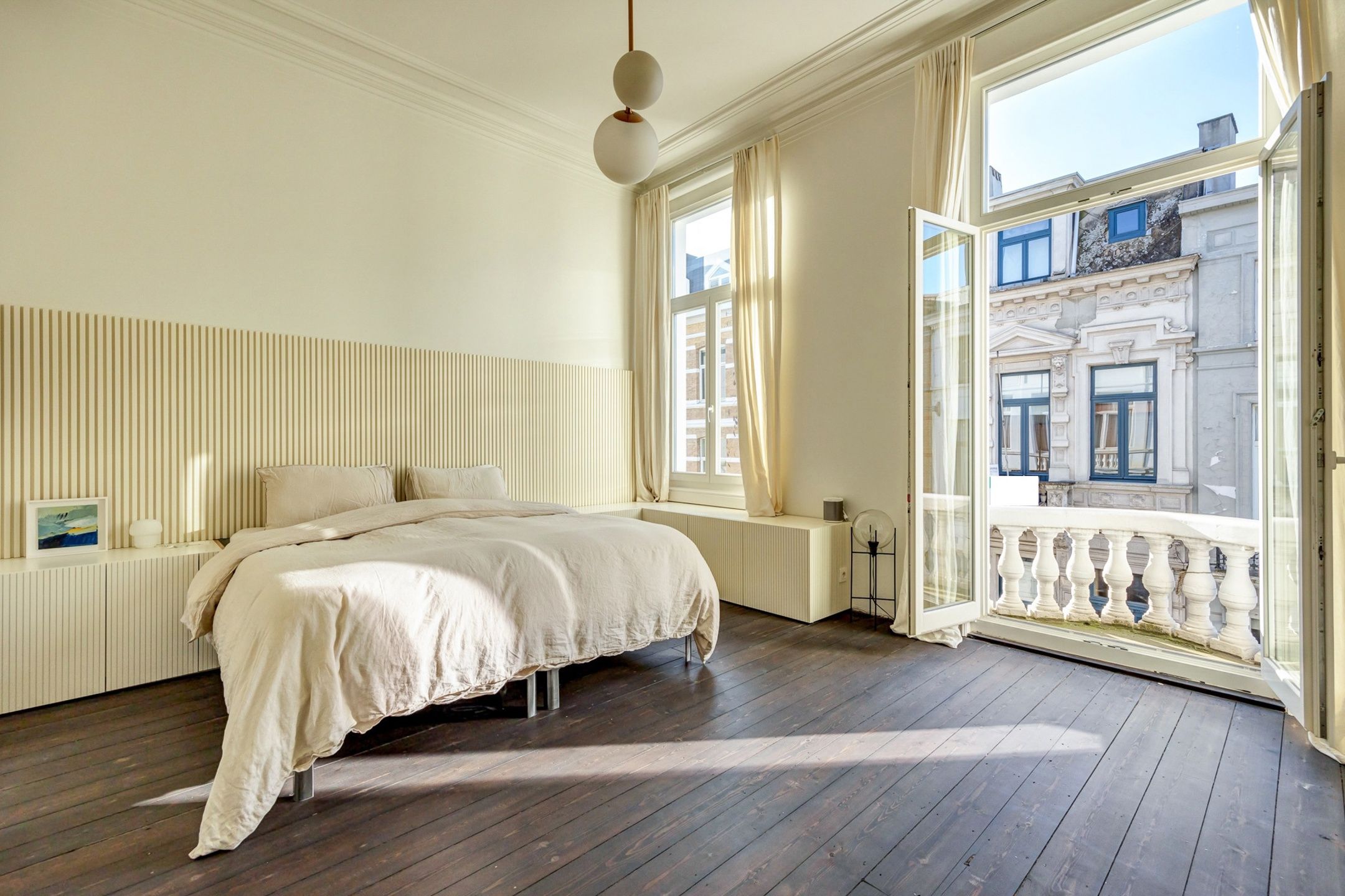ANTWERPEN ZURENBORG - Subliem gerenoveerde herenwoning  foto 6