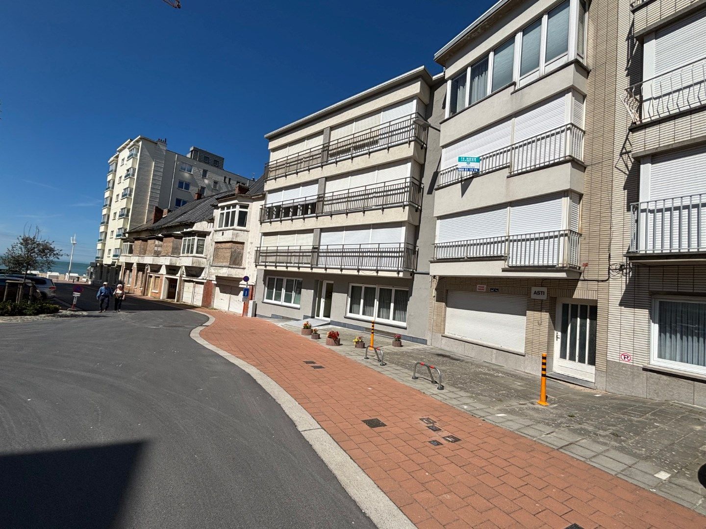 Te huur: Ongemeubeld appartement op jaarbasis – 2 slaapkamers – Dichtbij zee en centrum foto 2
