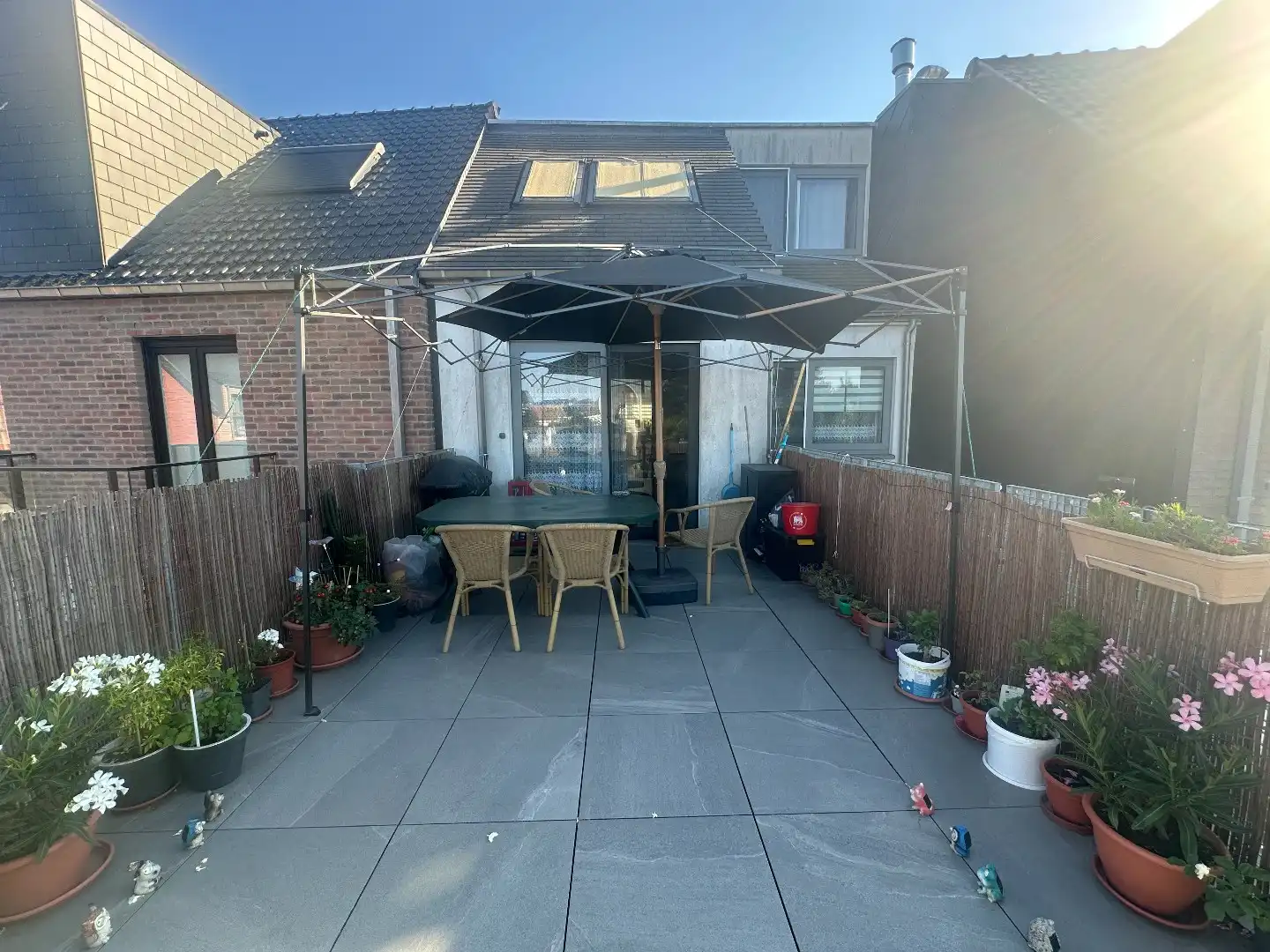Lichtrijk en energiezuinig appartement (116 m²) met 2 slpk en groot terras, Torhout. foto 3