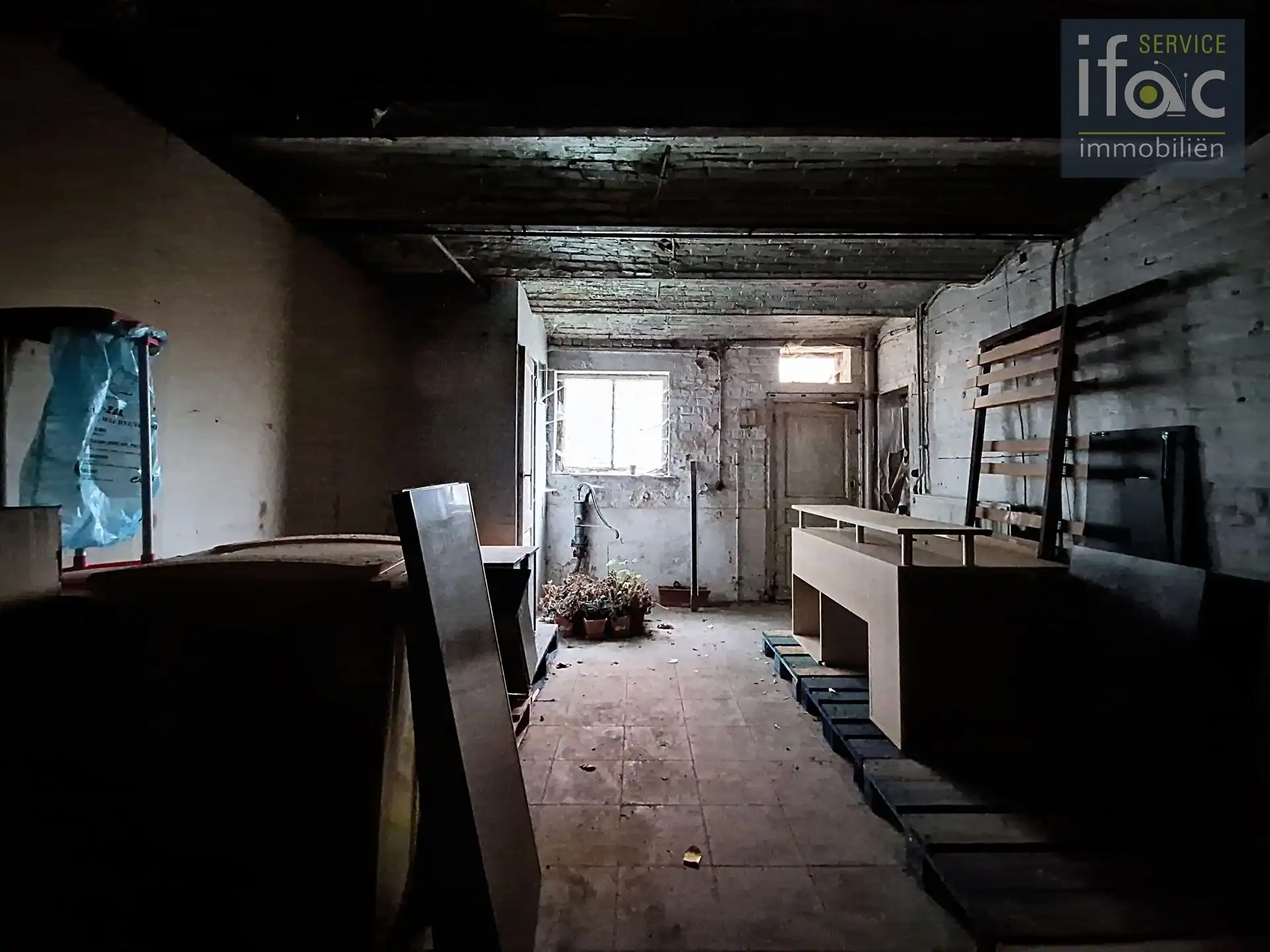 woning voor TOTAAL renovatie in centrum Leefdaal foto 3