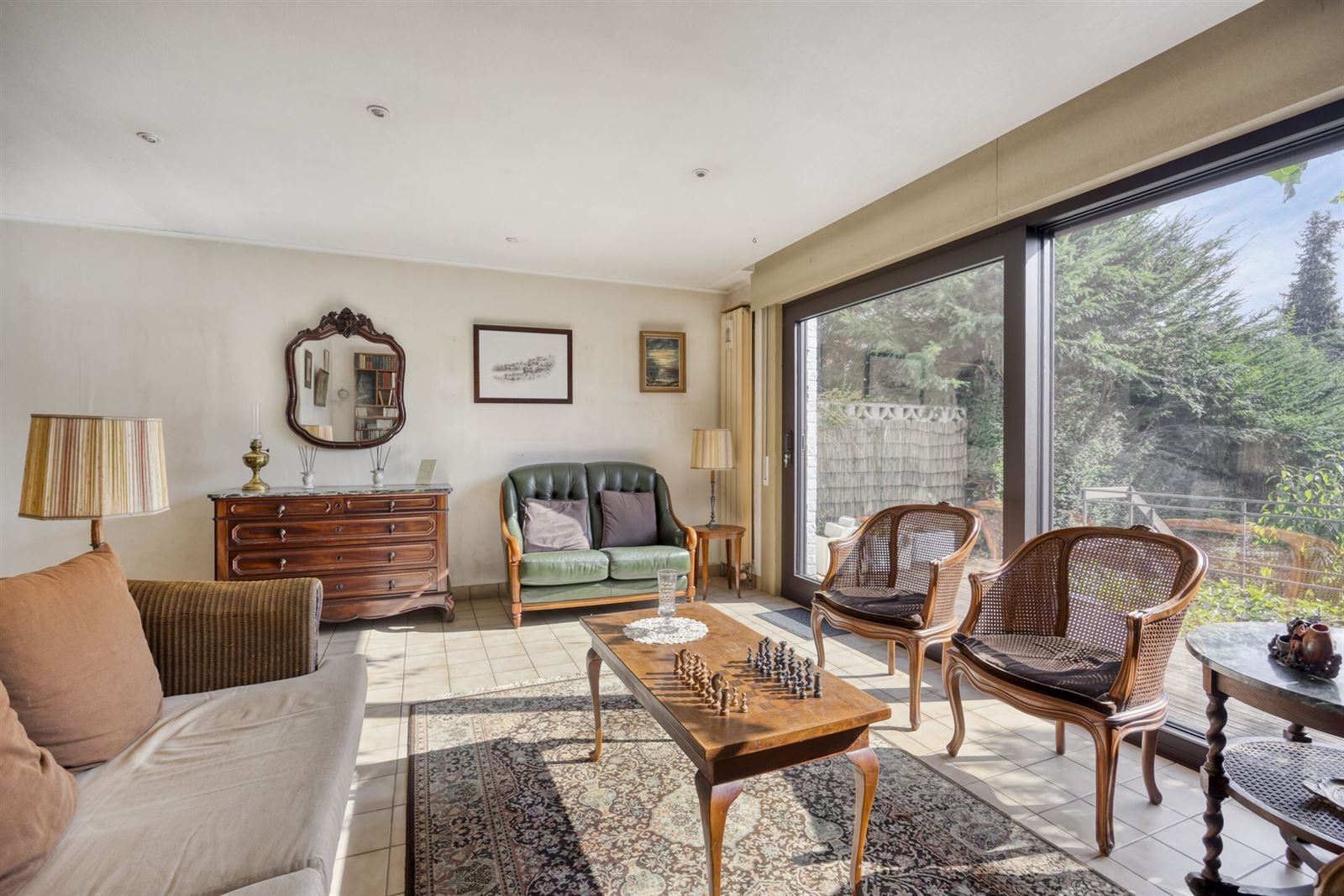 Charmante 3-gevelwoning (8a85) met mogelijkheid tot 5 slaapkamers te Halle foto 3