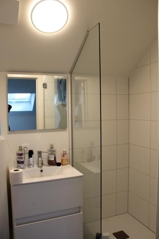 Gerenoveerde stadwoning foto 12