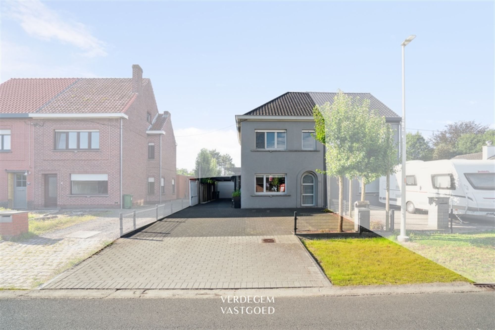 Fijne gezinswoning met 4 slaapkamers, zonnige tuin en zicht op weilanden foto 1