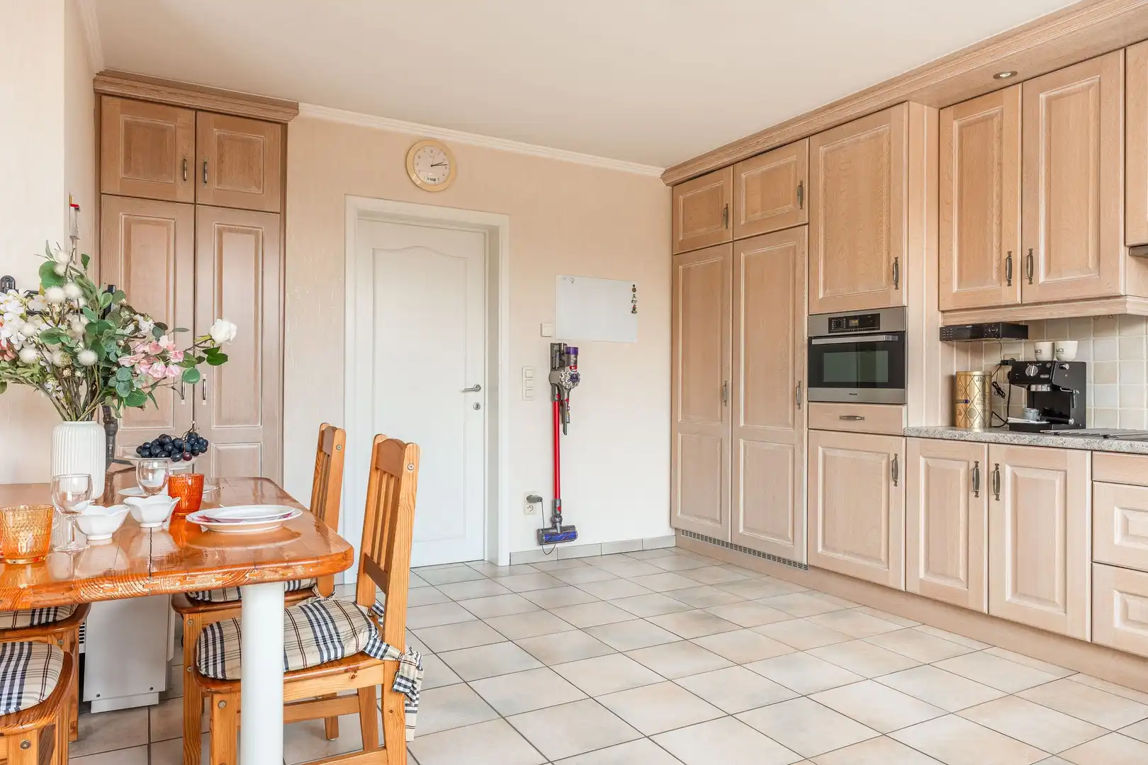 Landelijk wonen met ruimte, rust en eindeloze mogelijkheden foto 10
