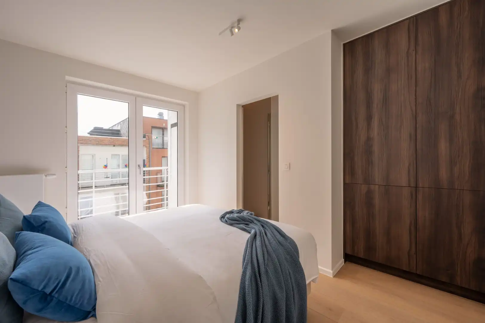 Exclusief appartement op de Zeedijk met adembenemend frontaal zeezicht foto 9