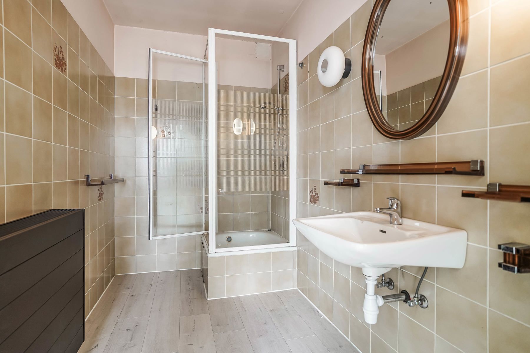 Veelzijdig, zeer ruim pand (handel én woonst) met tal van mogelijkheden in centrum Malderen! foto 29