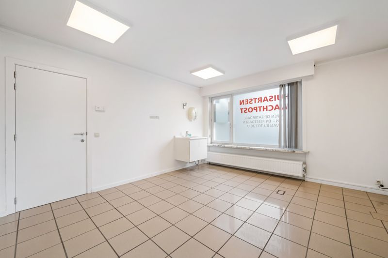 Centrum Roeselare : Handelspand op het gelijkvloers foto 4