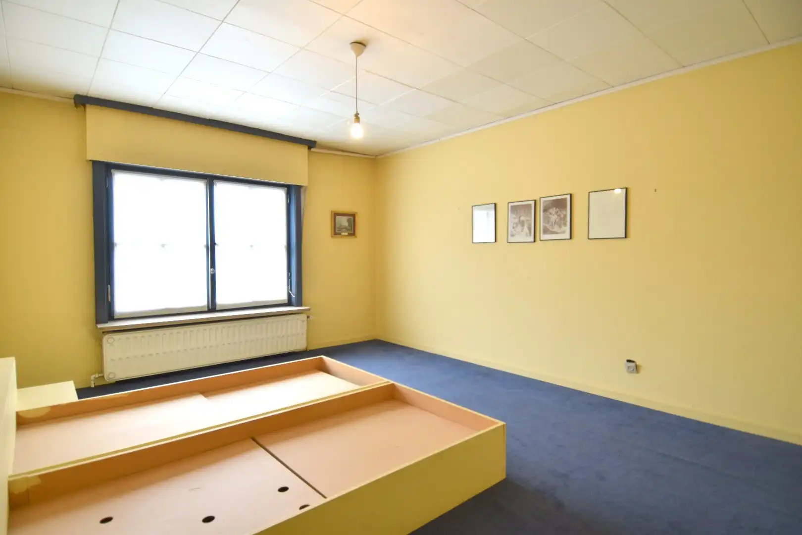Te renoveren dokterswoning met 6 slaapkamers en praktijkruimte te koop in Wevelgem foto 13