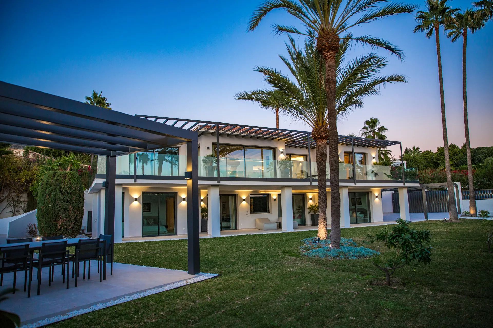 Adembenemende luxe op de Golden Mile – een villa waar elegantie en exclusiviteit samenkomen foto 25