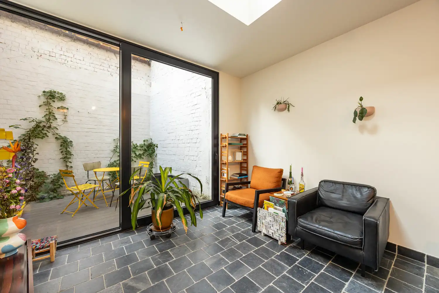 Volledig gerenoveerde en energiezuinige woning (175m² bew.opp.) met leuke buitenruimte nabij 't Groen Kwartier in Antwerpen foto 7