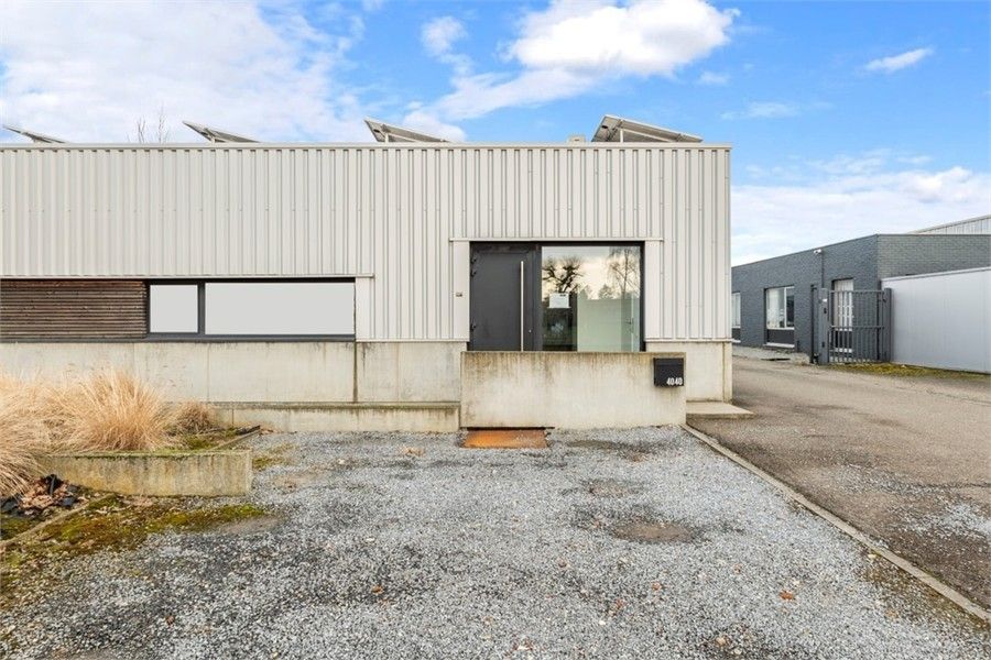 HANDELSPAND GELIJKVLOERS KANTOORRUIMTE IN SINT-TRUIDEN foto 6