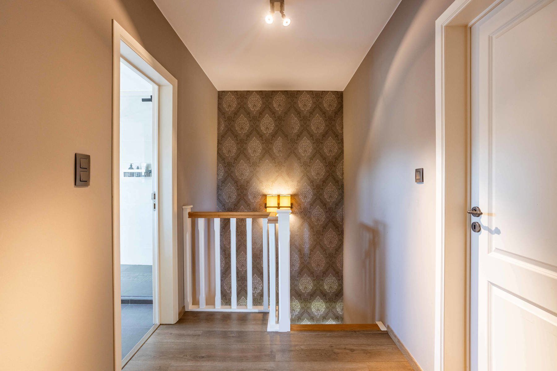 Instapklare bel-etage met 3 SLP en gezellige tuin foto 25