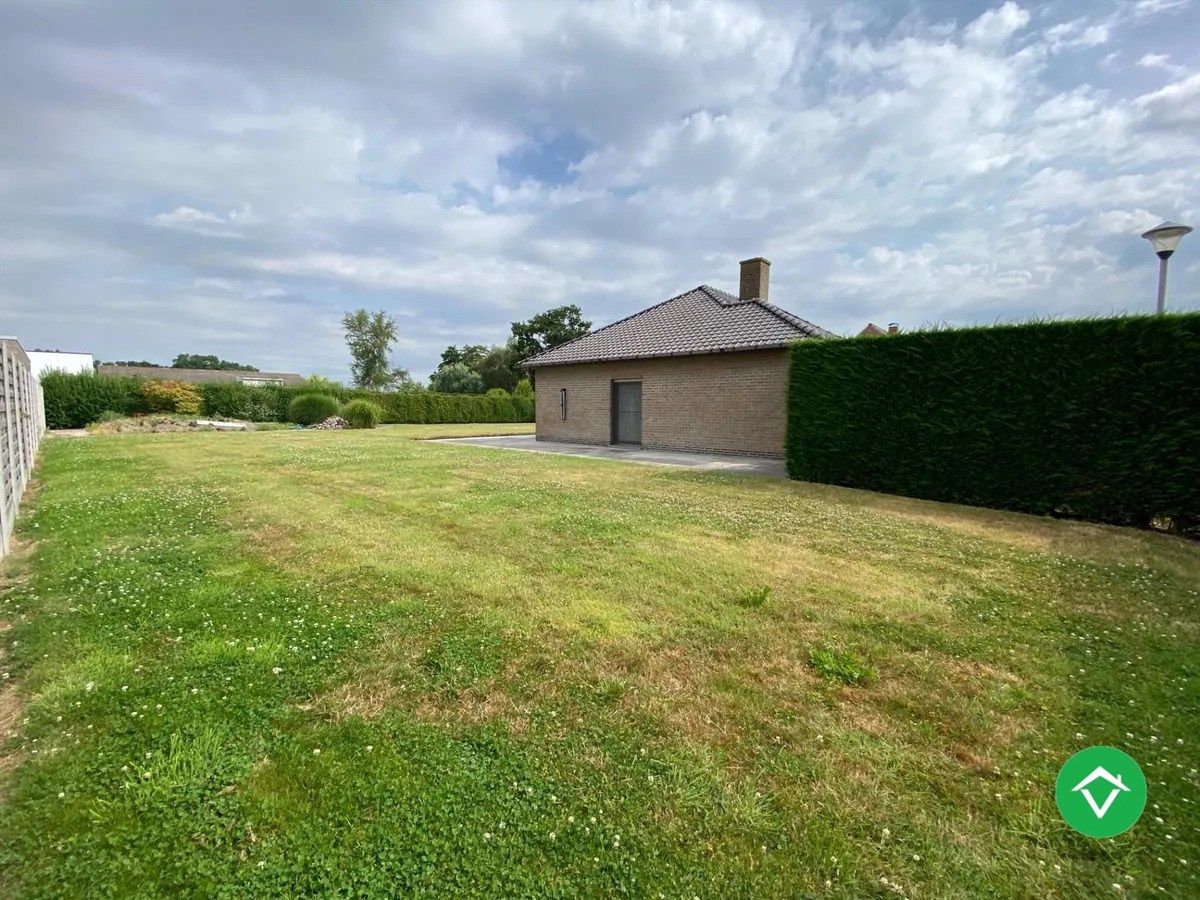 Alleenstaande woning met 3 slaapkamers en garage te Koekelare  foto 27