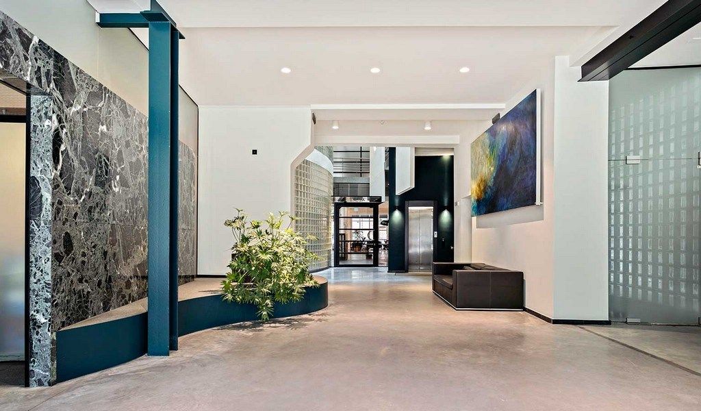 Kantoor/showroom B2B te huur op het Eilandje foto 15