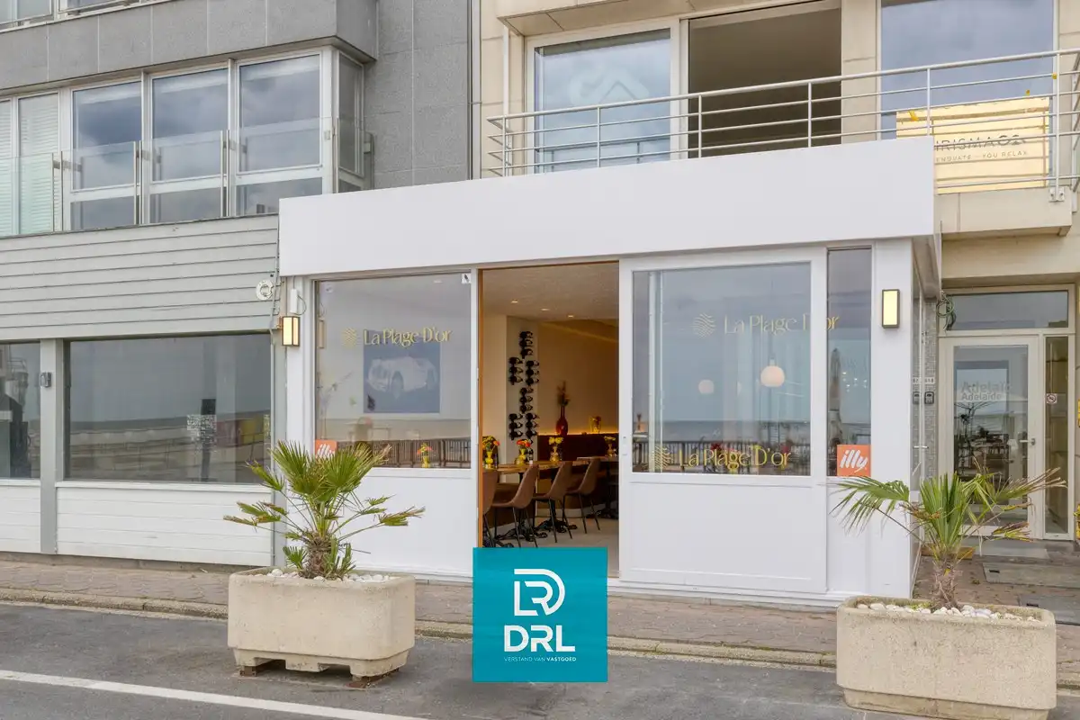 RESTAURANT (OVERNAME) te KNOKKE foto {{pictureIndex}}