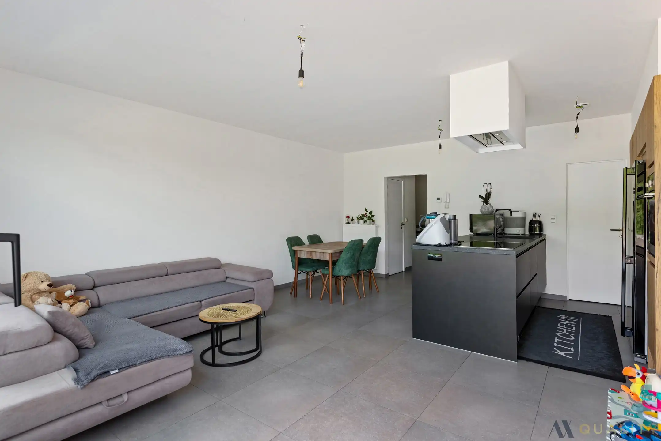 2-slaapkamer appartement met ruim terras foto 3