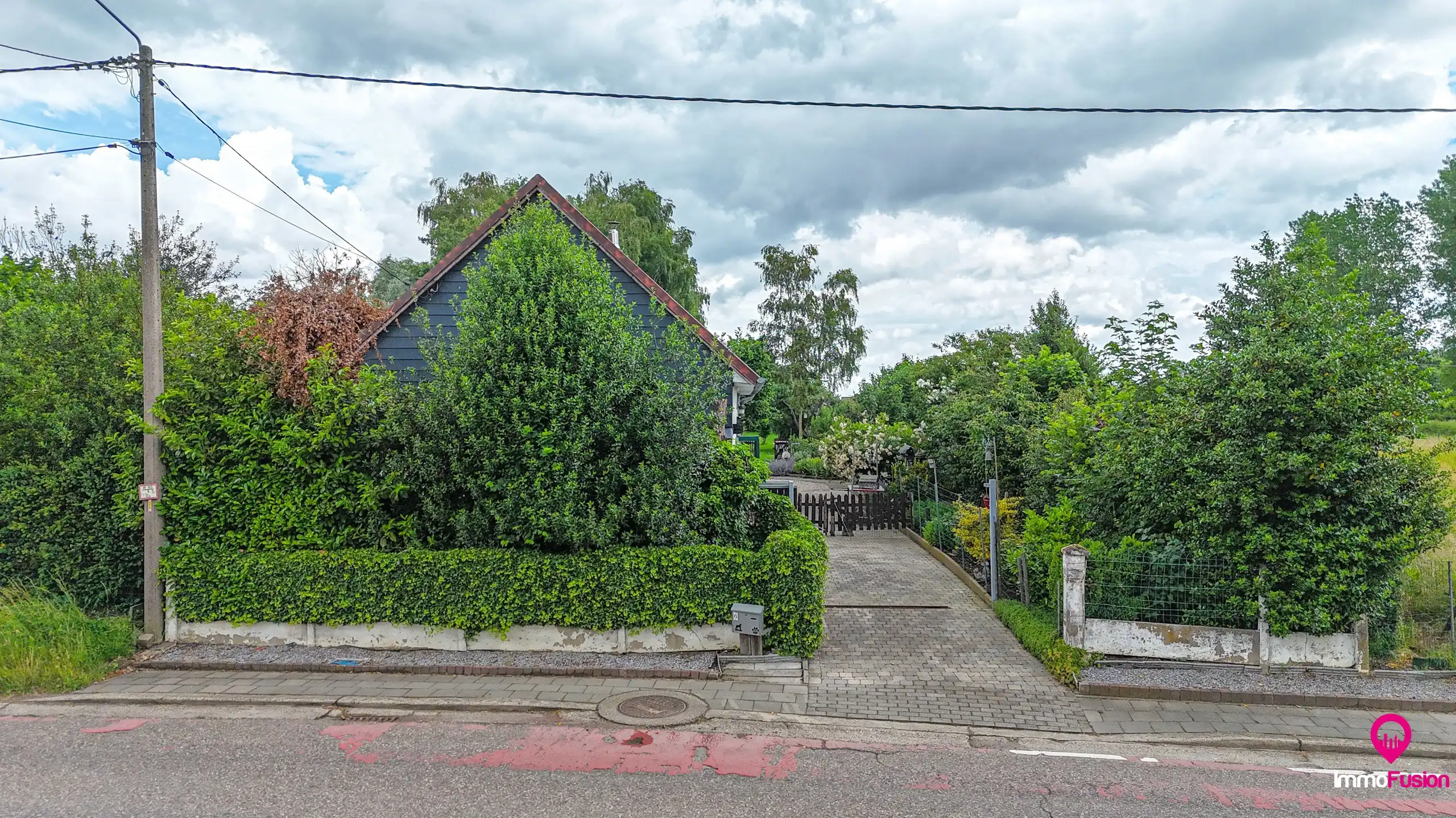 Charmante woning met 2 slpks op prachtig perceel van 68 are! foto 25