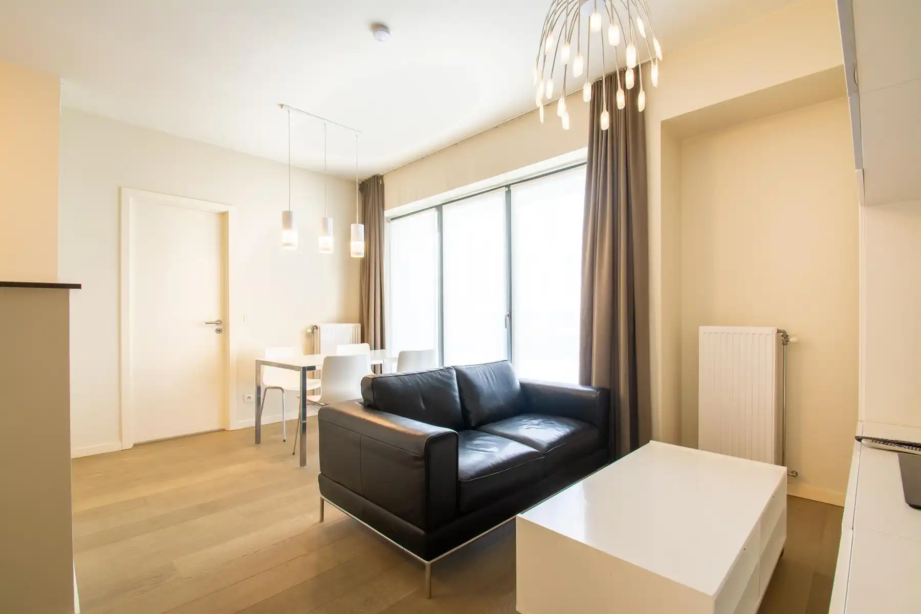 Prachtig gemeubileerd 2 kamer appartement (NATO wijk) foto 2
